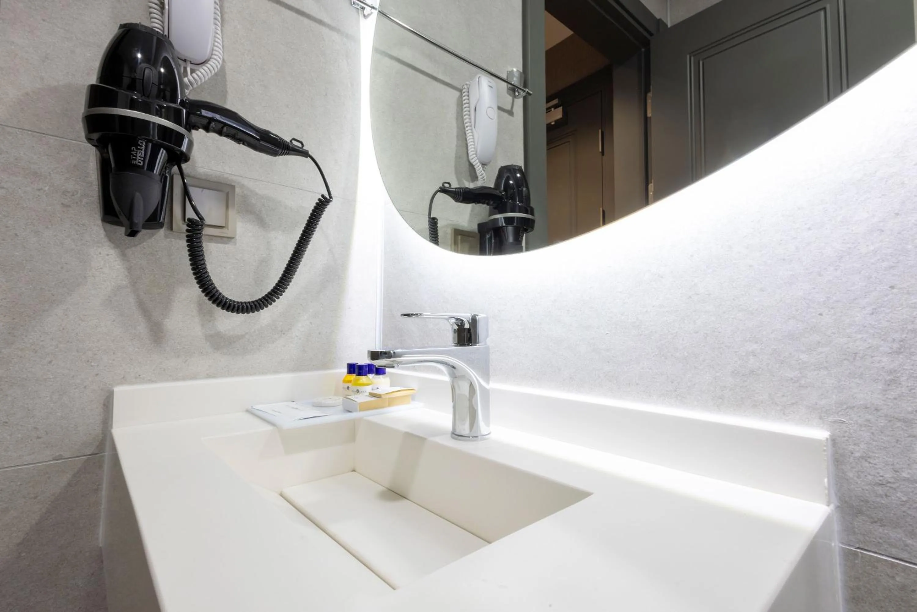 Bathroom in WestDoor Hotel