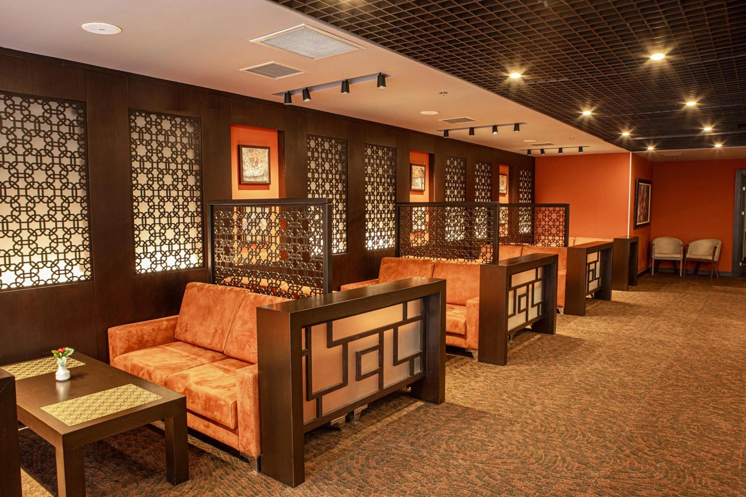 Lounge or bar in The Diamond Hotel Baku