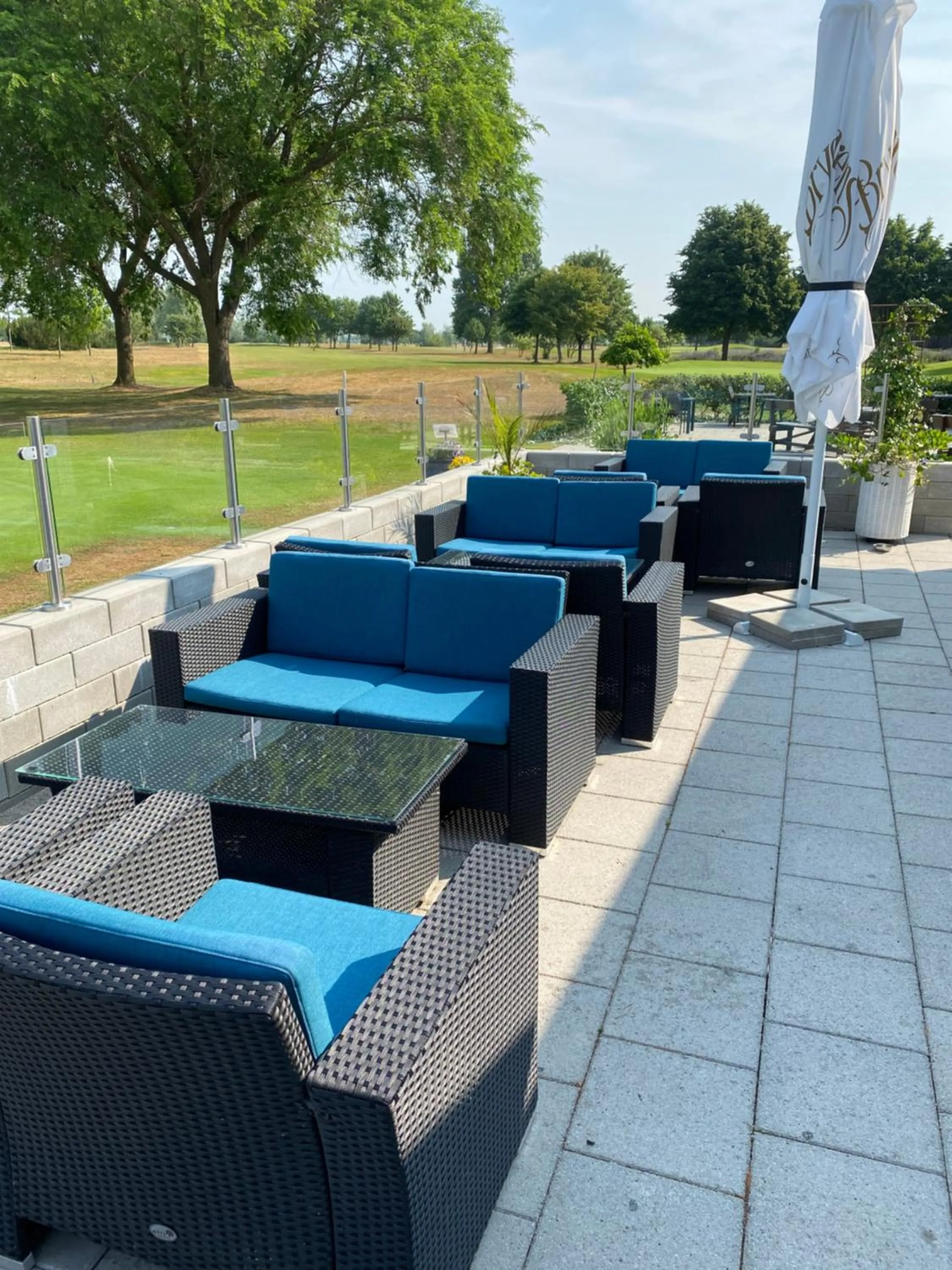 Restaurant/places to eat in Bedinge Golfklubb hotell