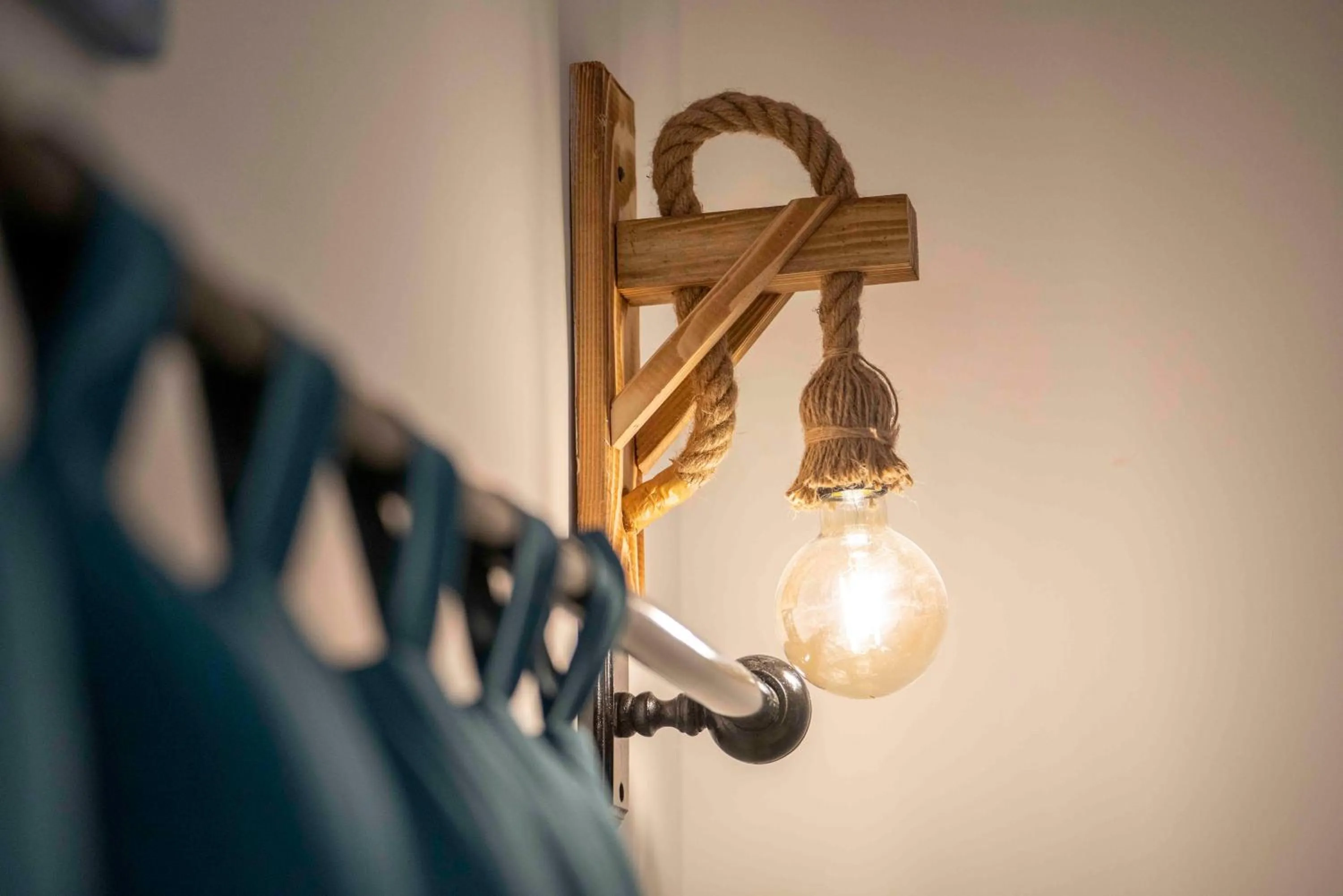 Bedroom in Kamkat Otel