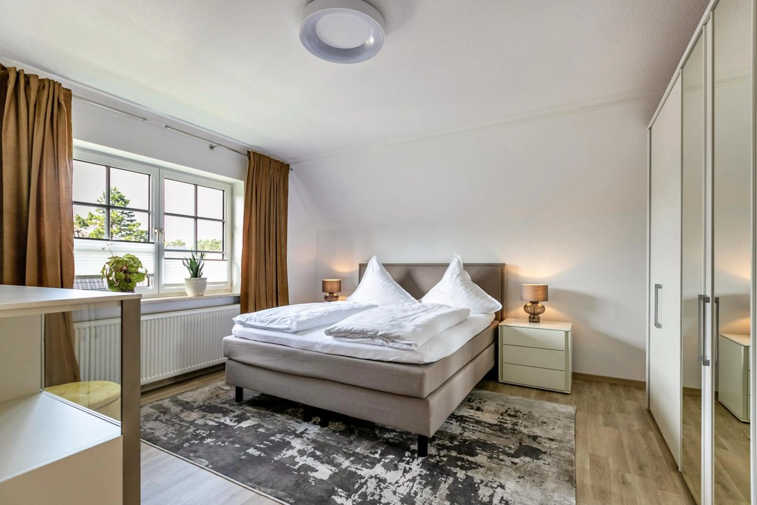 Living room, Bed in Ferienwohnung Meeressand