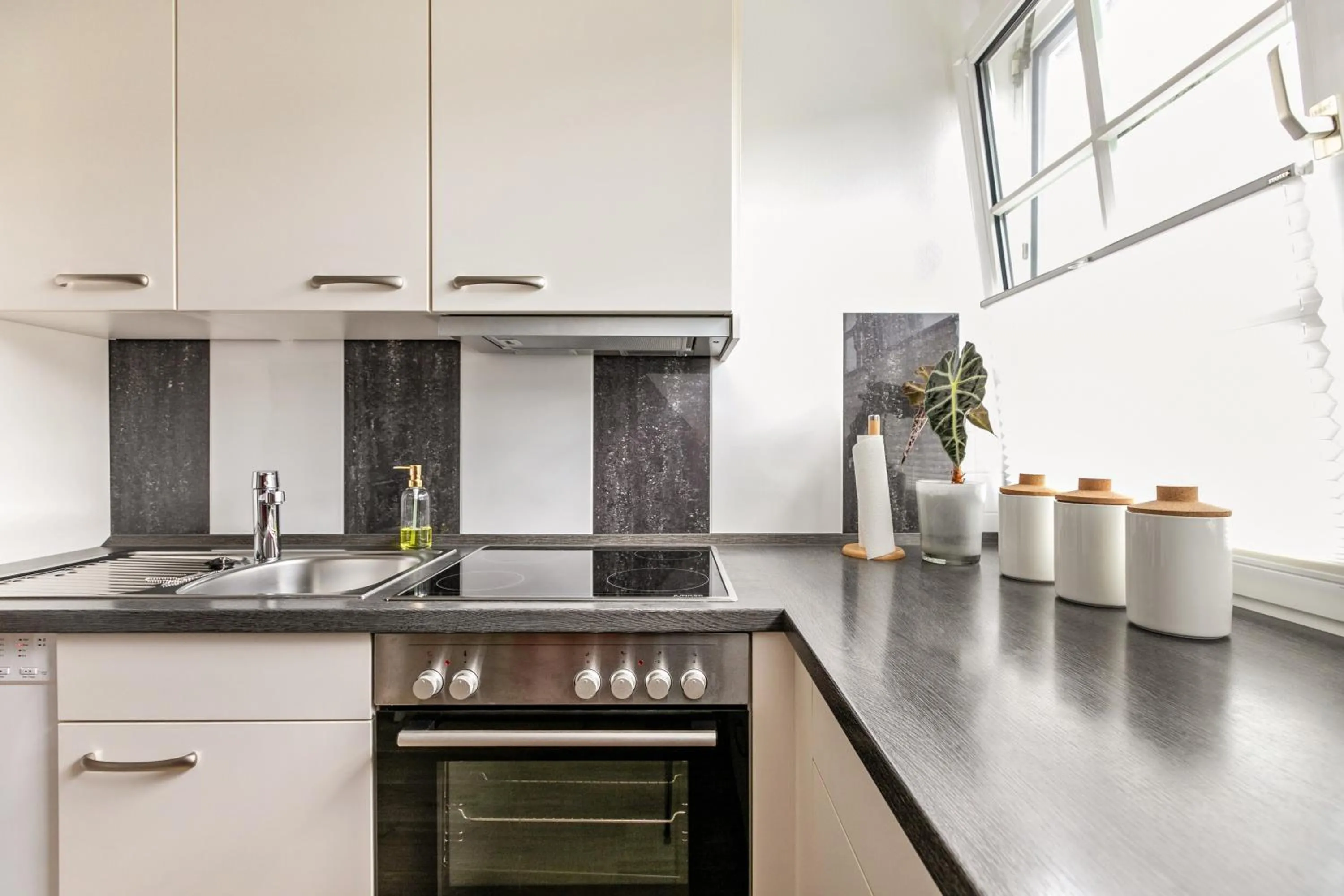 Kitchen or kitchenette in Ferienwohnung Meeressand