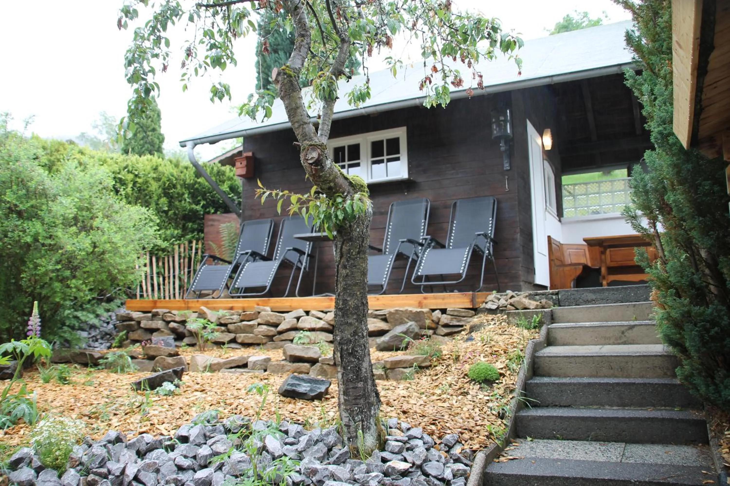 Garden in Ferienhaus Winterberg für 12 Personen Sauna Garten Garage Hund
