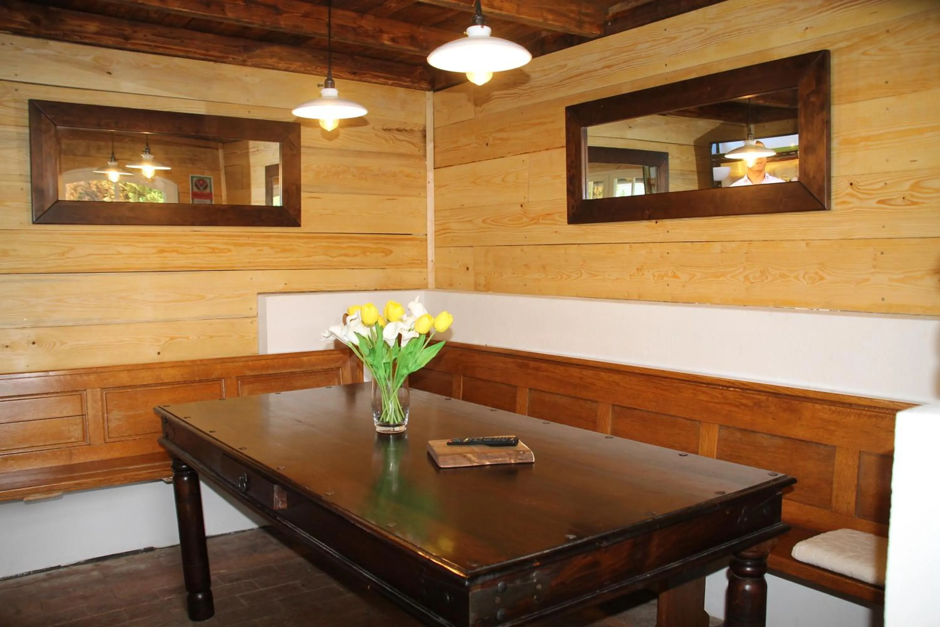 Garden in Ferienhaus Winterberg für 12 Personen Sauna Garten Garage Hund