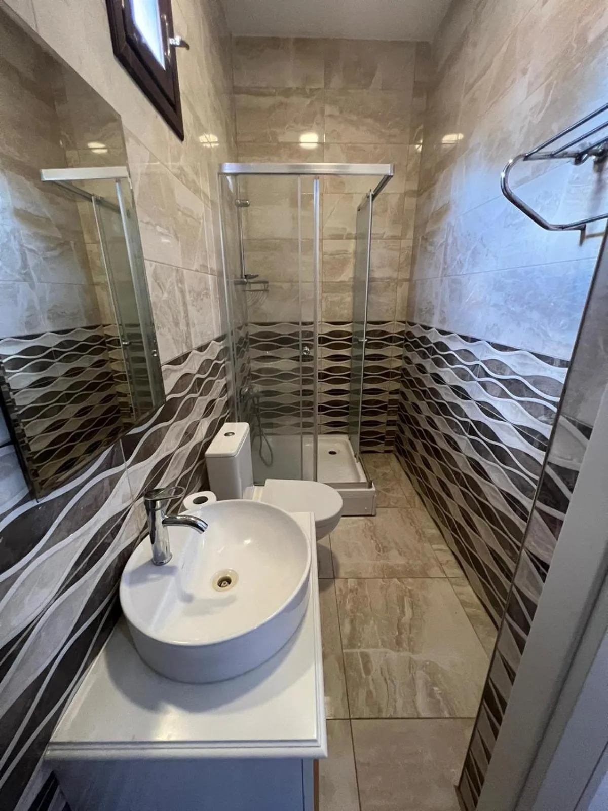 Shower in NAGAS Hotel & Restaurant at Historical Part of Nicosia