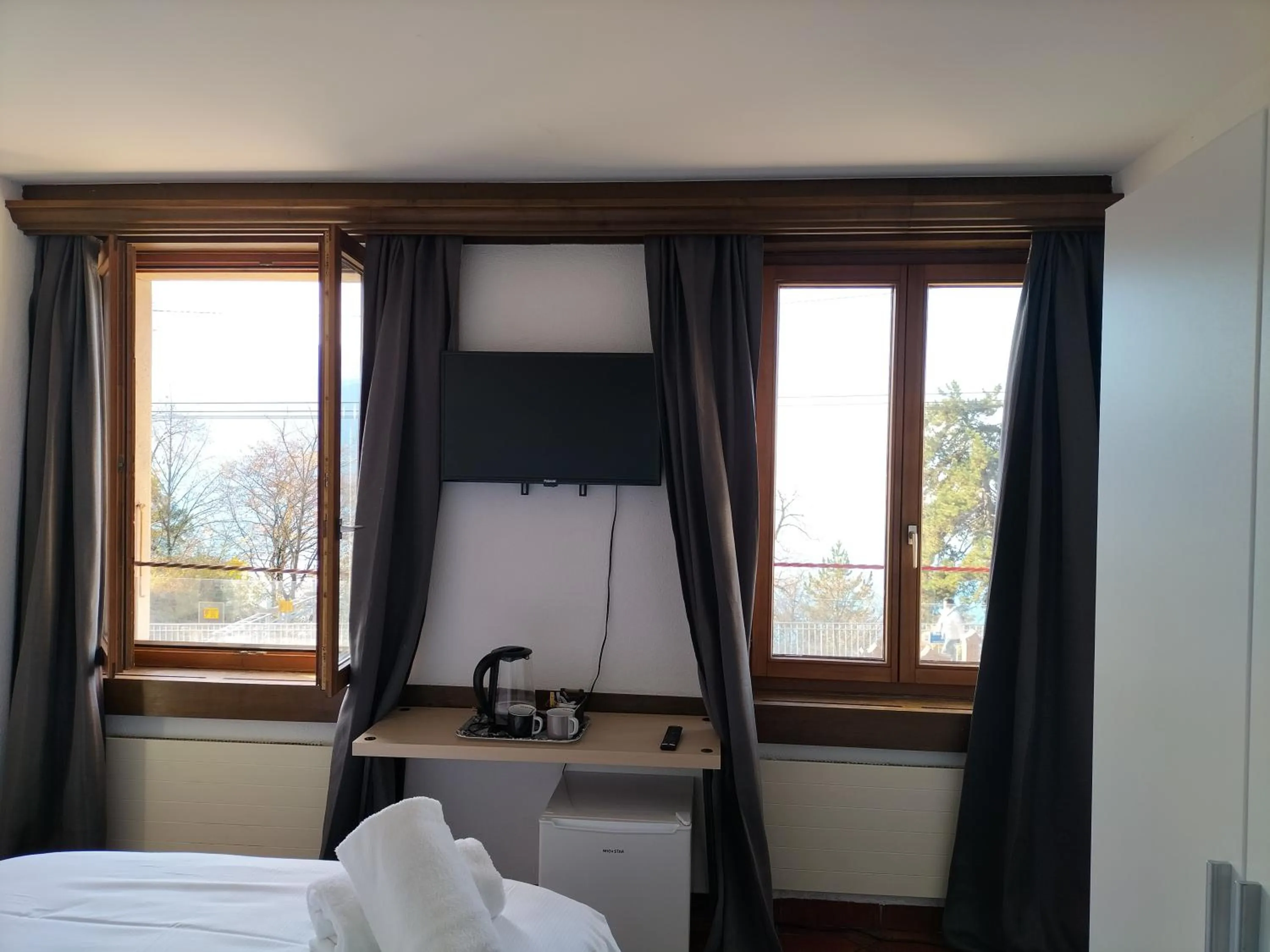 Coffee/tea facilities in Castle view