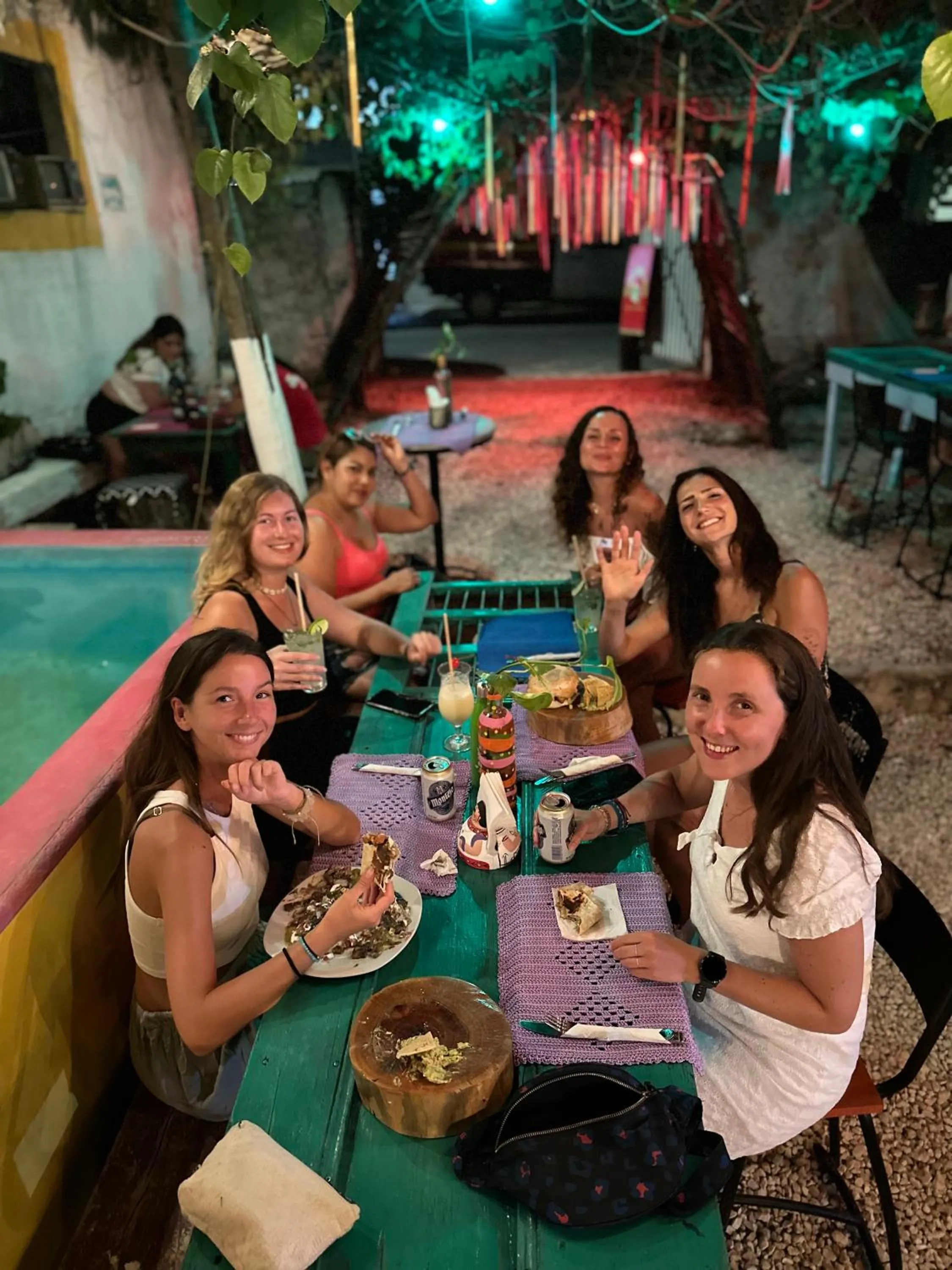 Evening entertainment in Guacamayas Hostel and Social Laundry