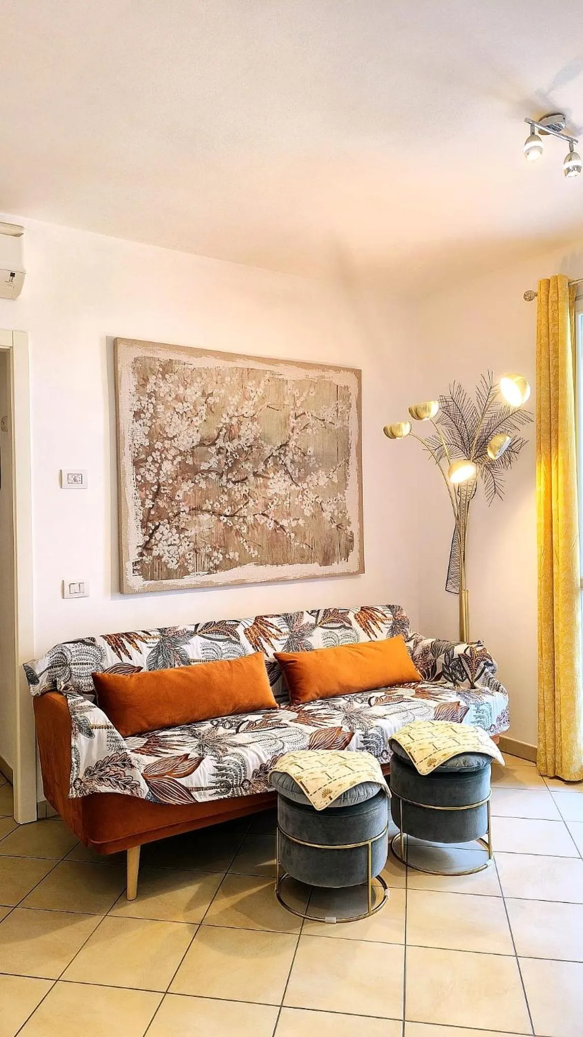 Bed in Il Melograno Apartment (Centro Storico Prato)