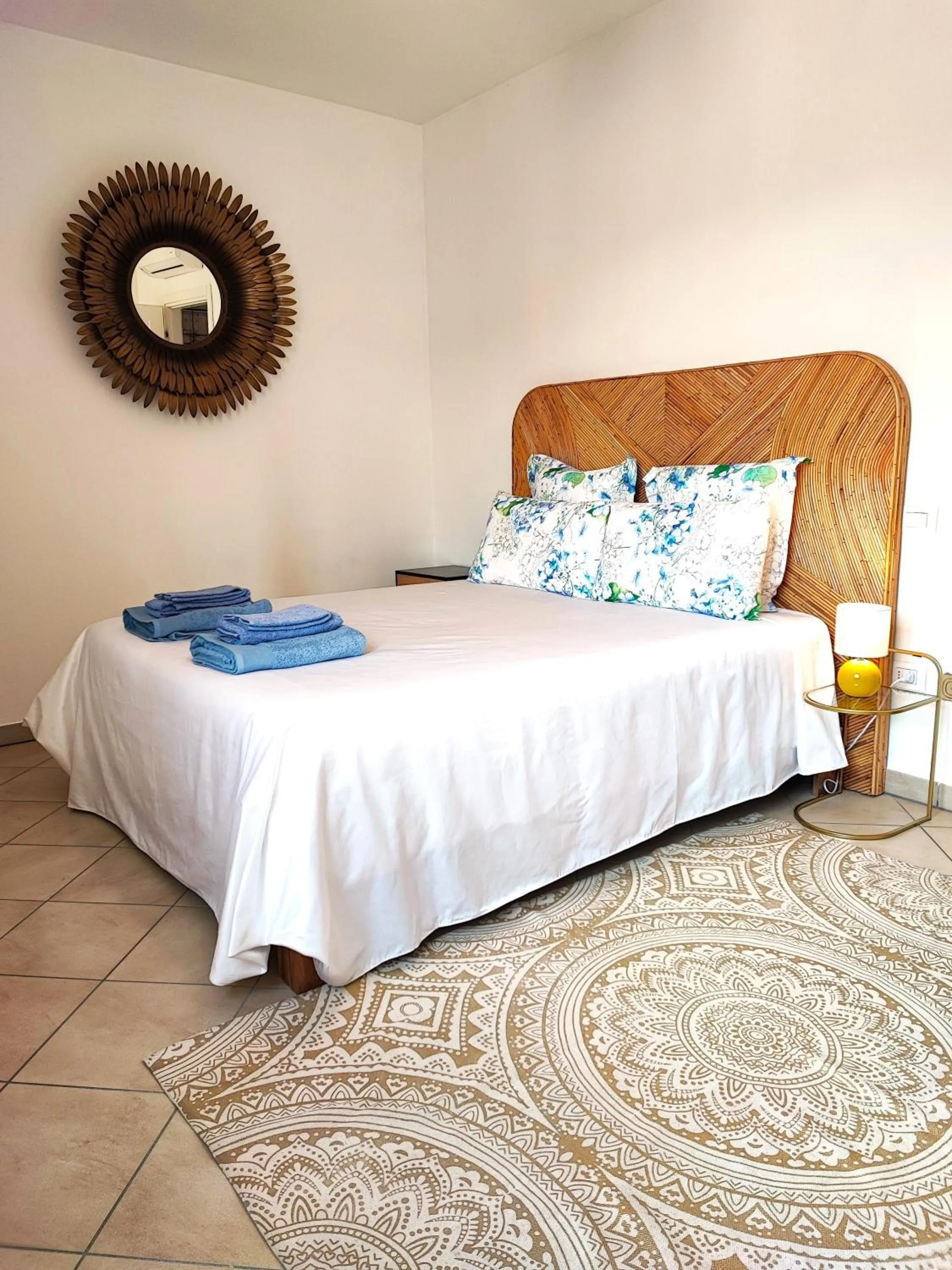 Bed in Il Melograno Apartment (Centro Storico Prato)