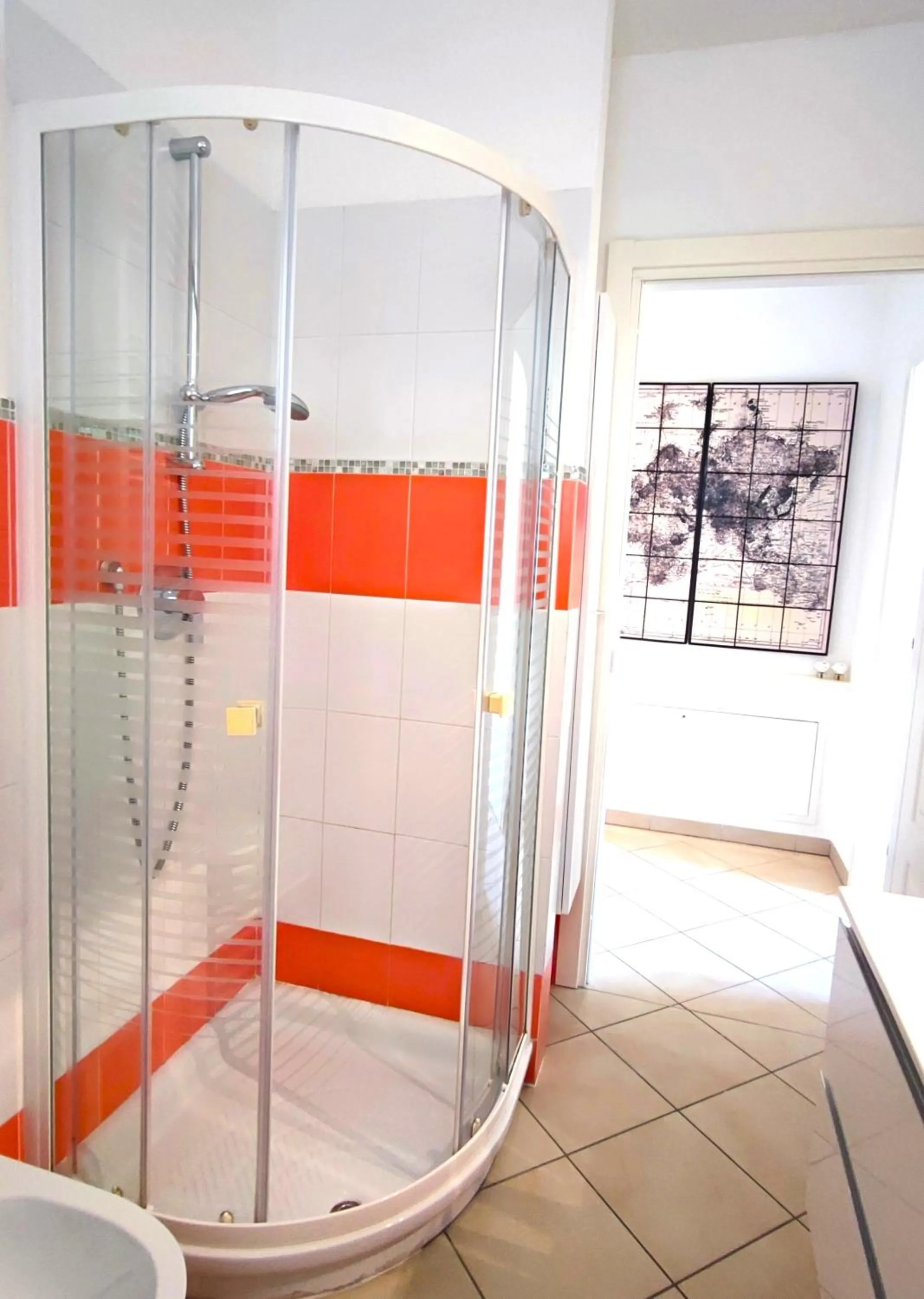 Shower in Il Melograno Apartment (Centro Storico Prato)