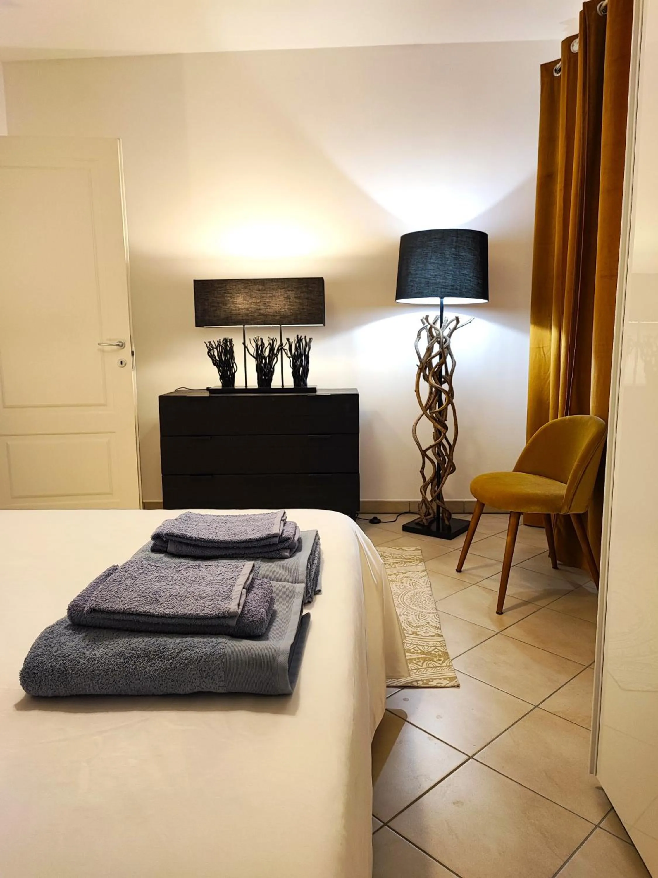 Bed in Il Melograno Apartment (Centro Storico Prato)