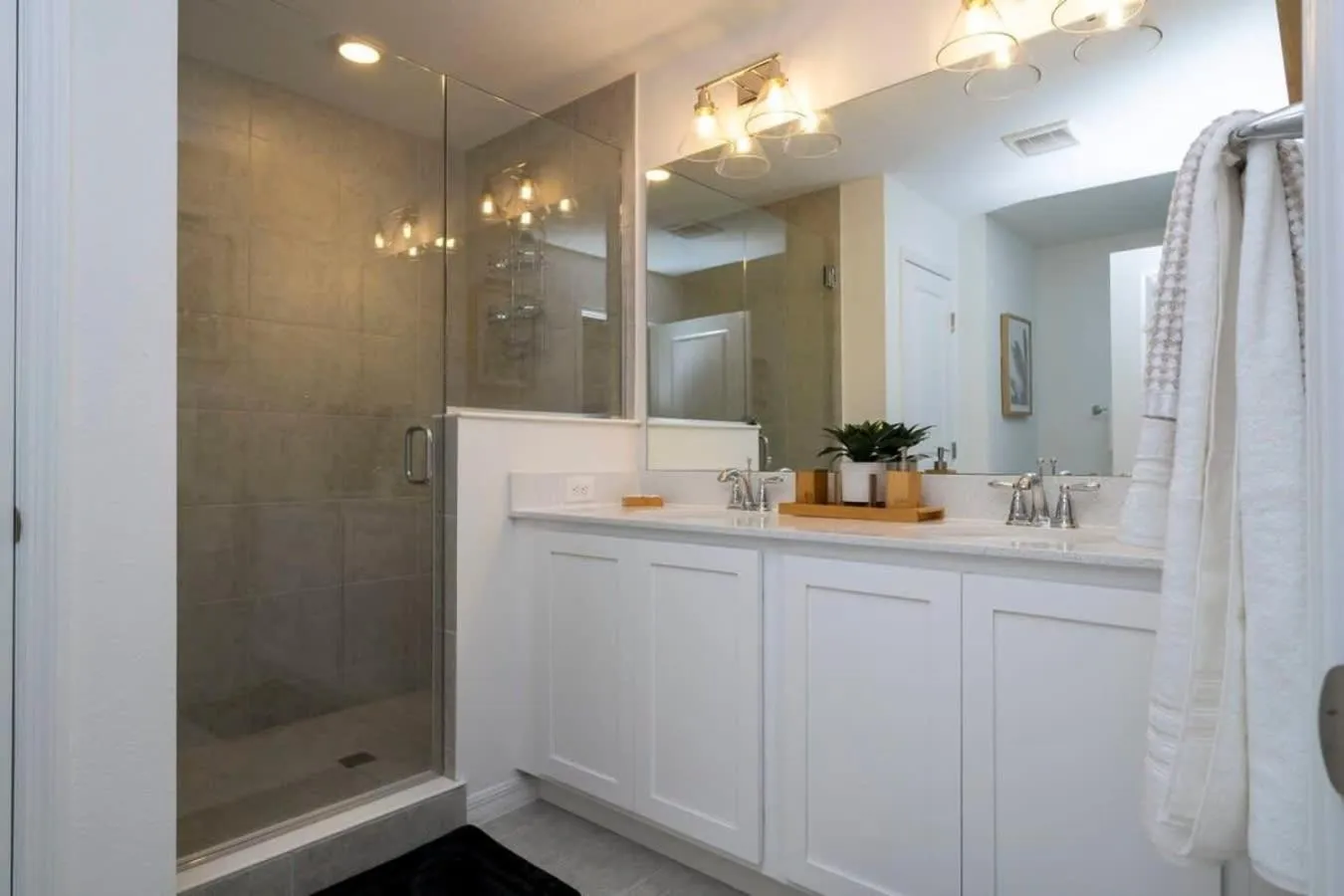 Charming 3Bd Close to Disney at Festival 1026