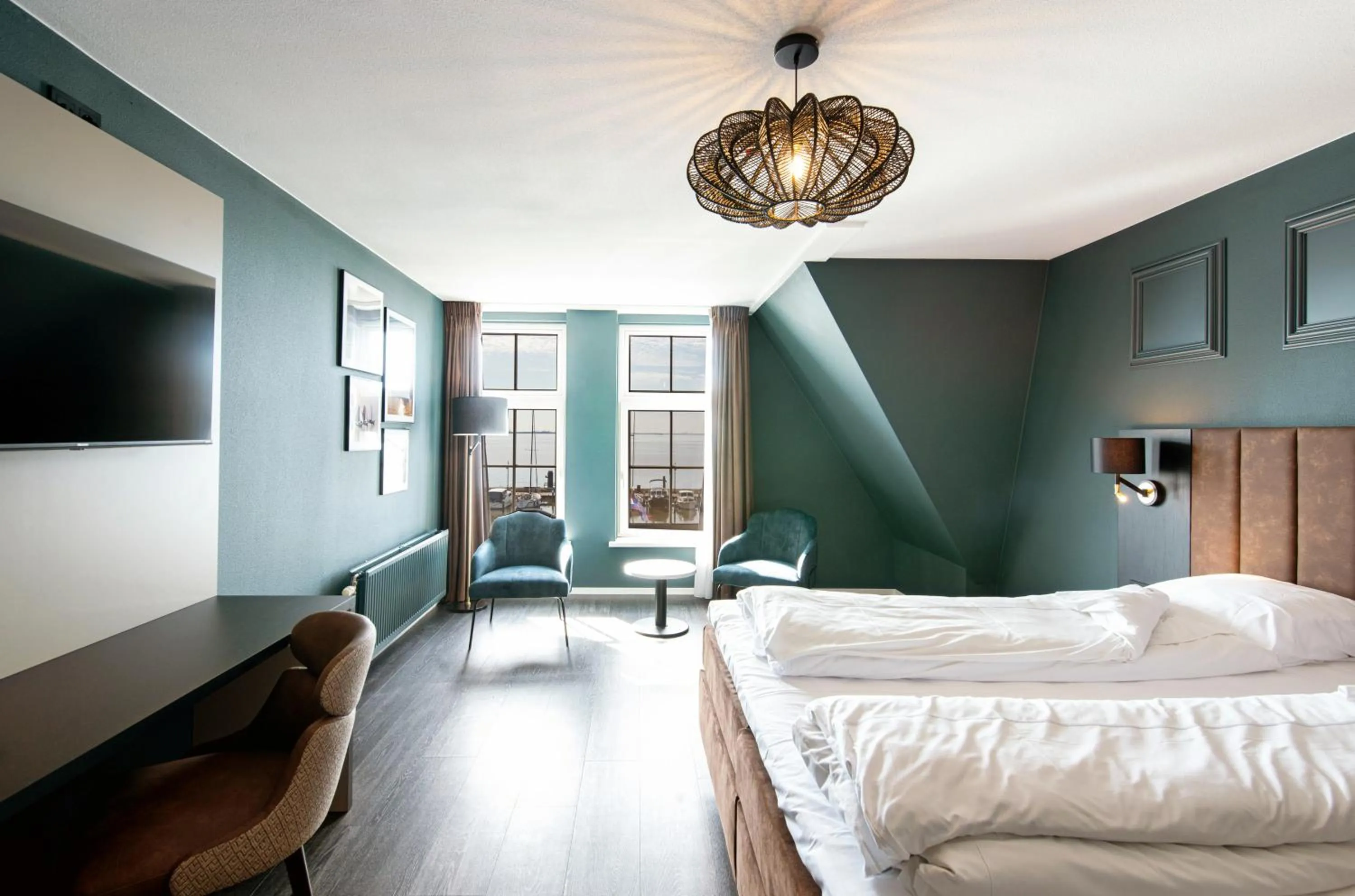 View (from property/room), Bed in Hotel Old Dutch