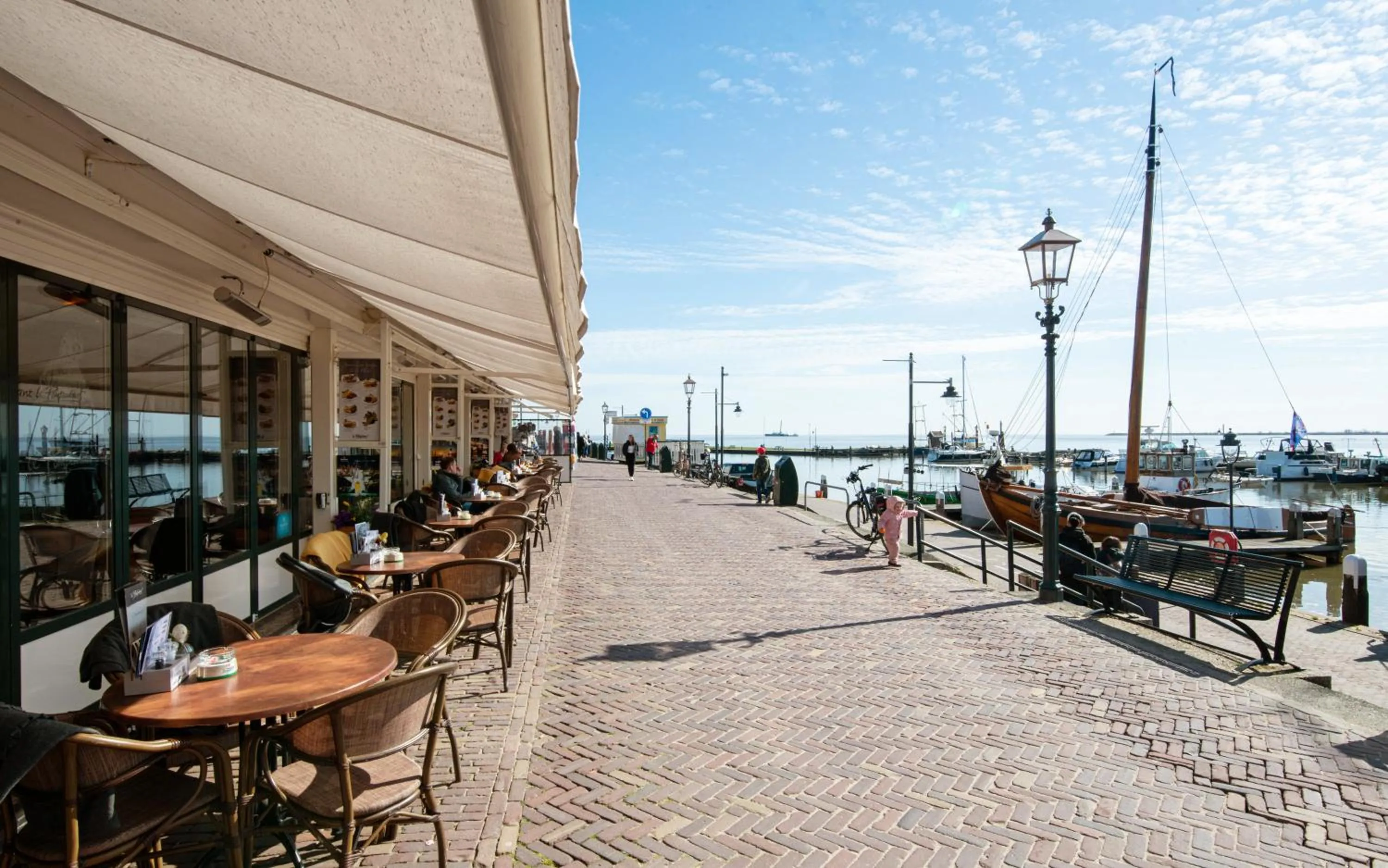 Restaurant/places to eat in Hotel Old Dutch