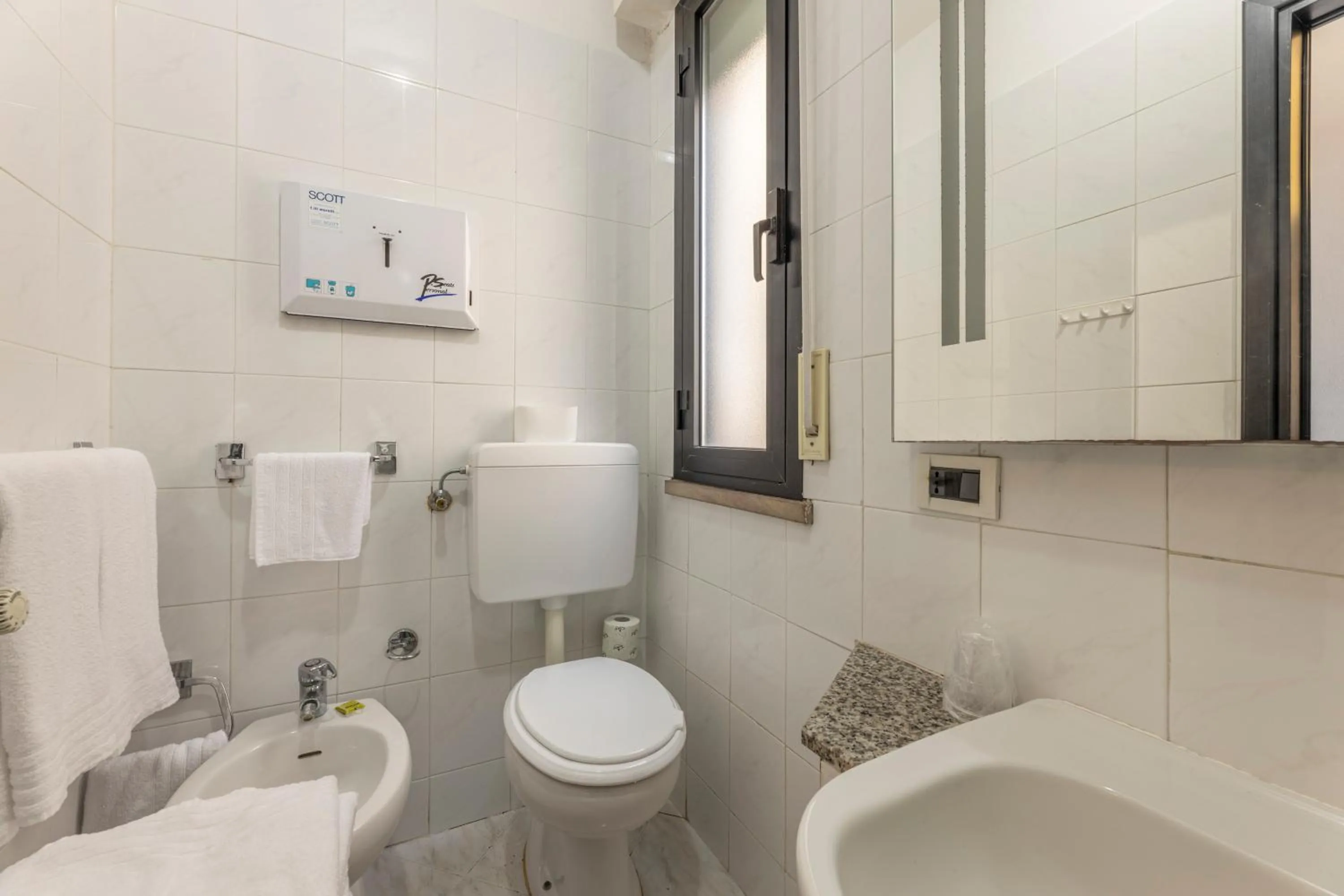 Shower in Hotel Quisisana