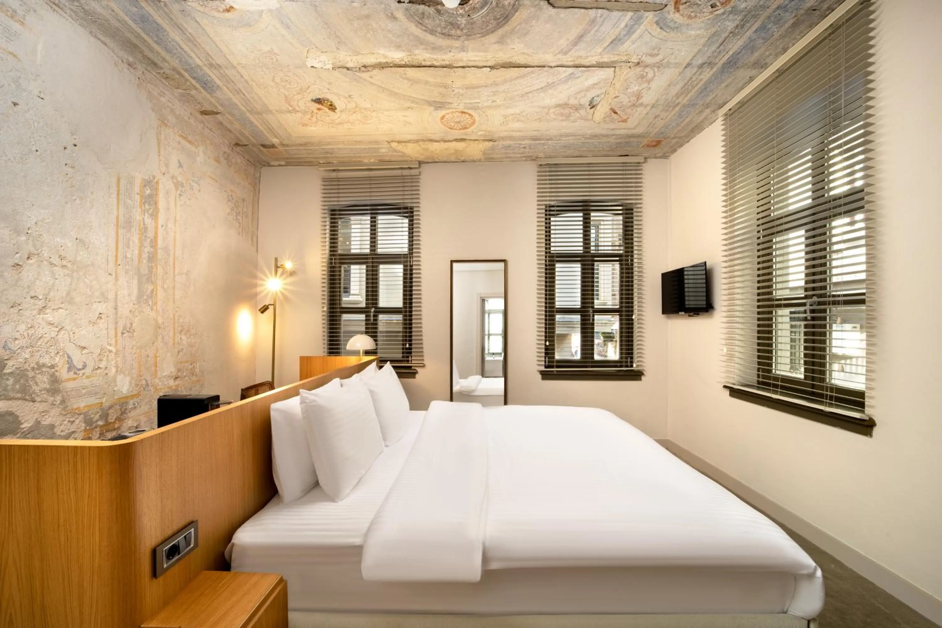 Bed in SYKAI HOTELS PERA