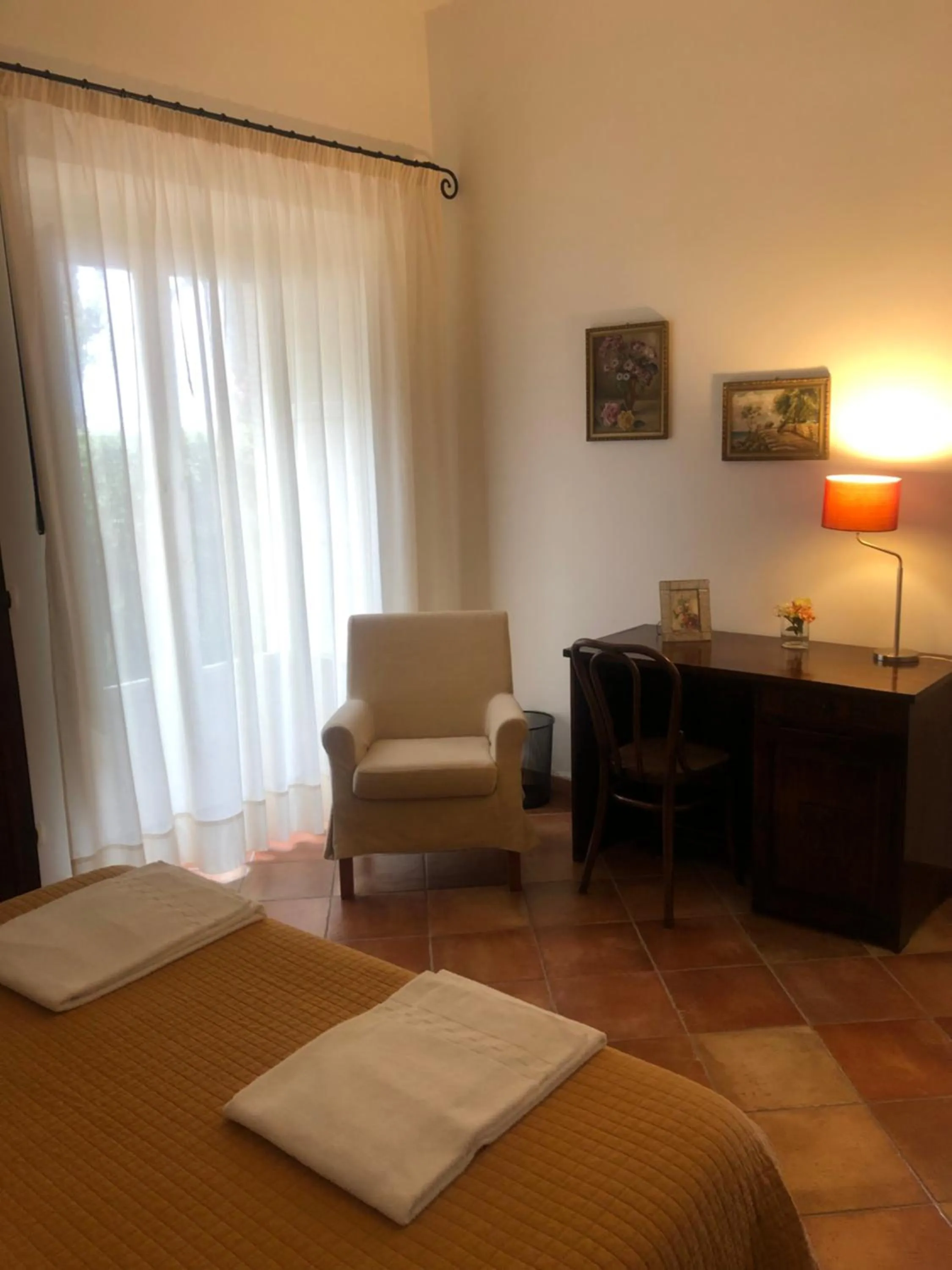 Bedroom, Bed in Torre Archirafi Resort