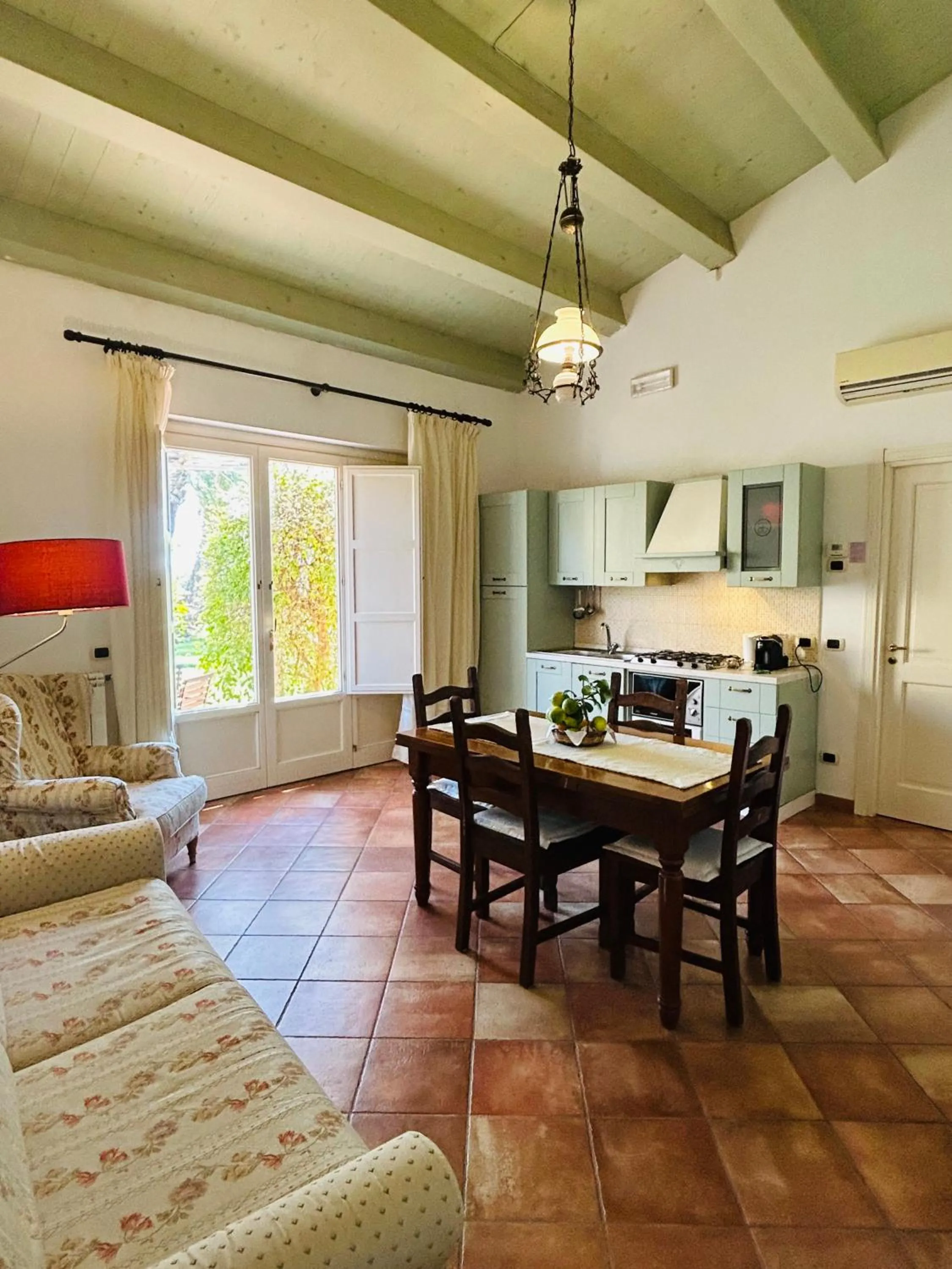 Living room in Torre Archirafi Resort