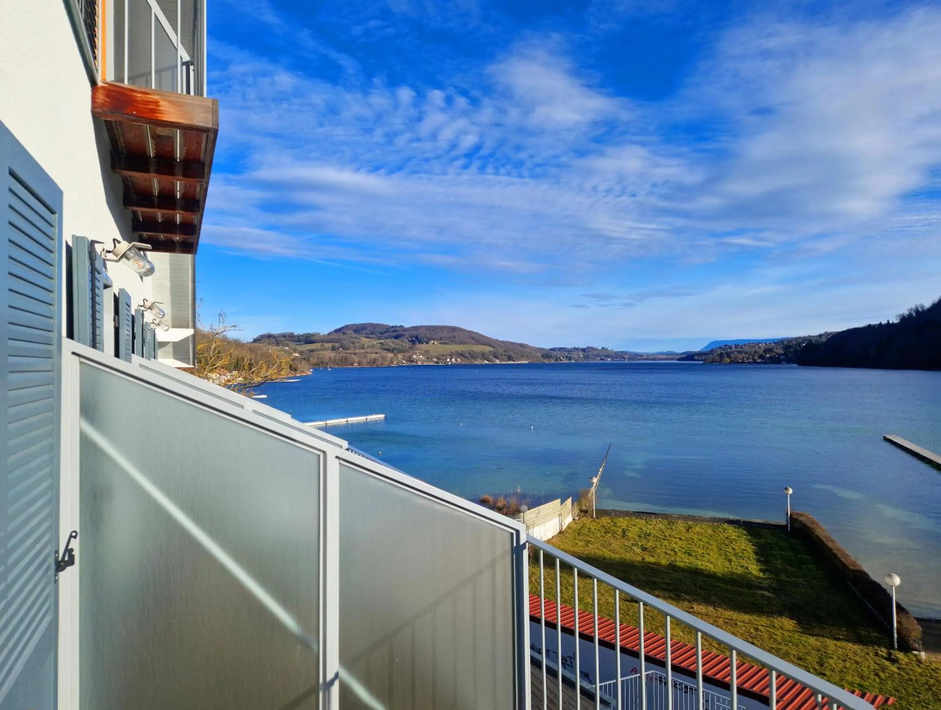 Lake view in Beau Rivage