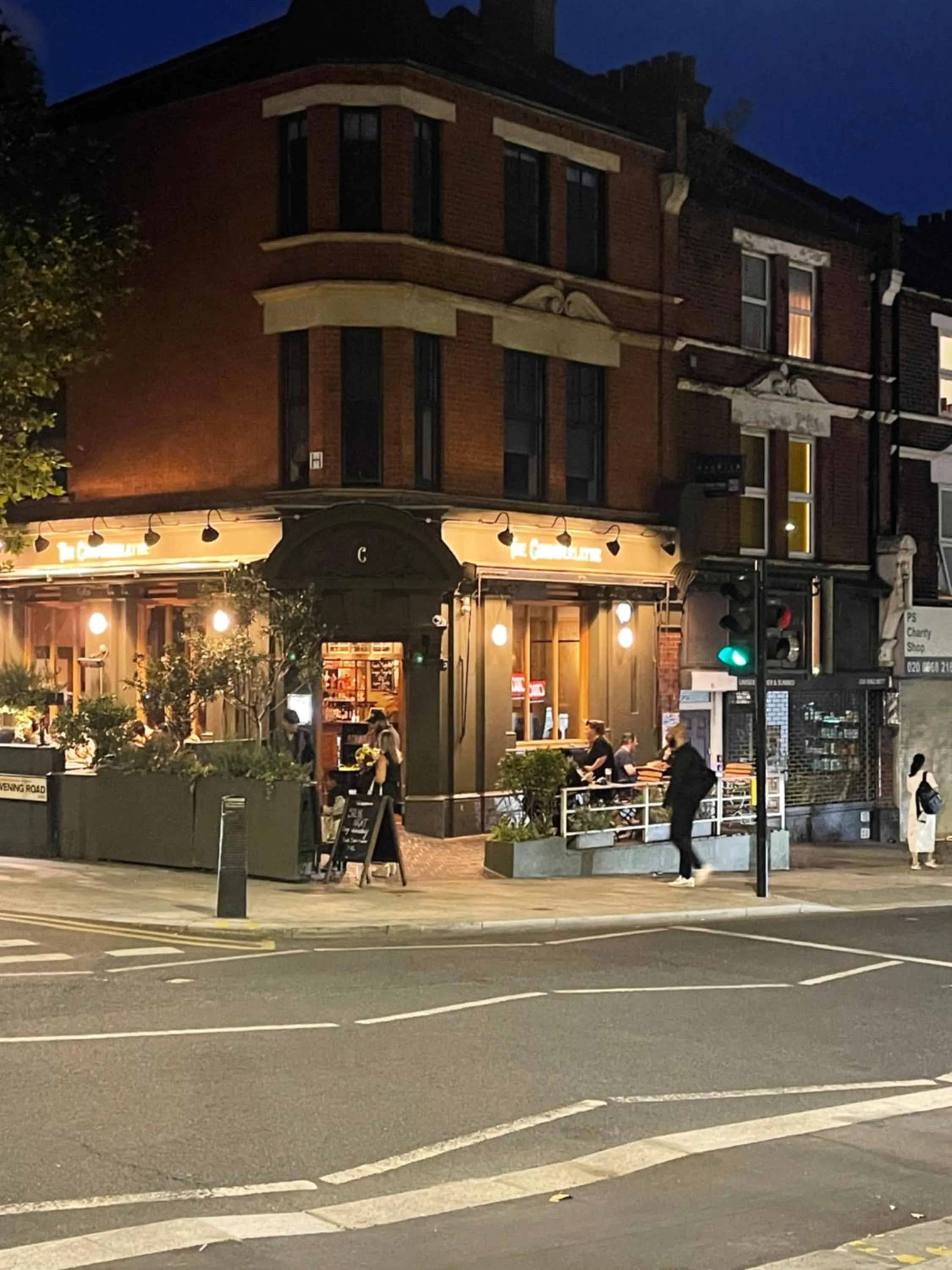 Property building in Chamberlayne Inn