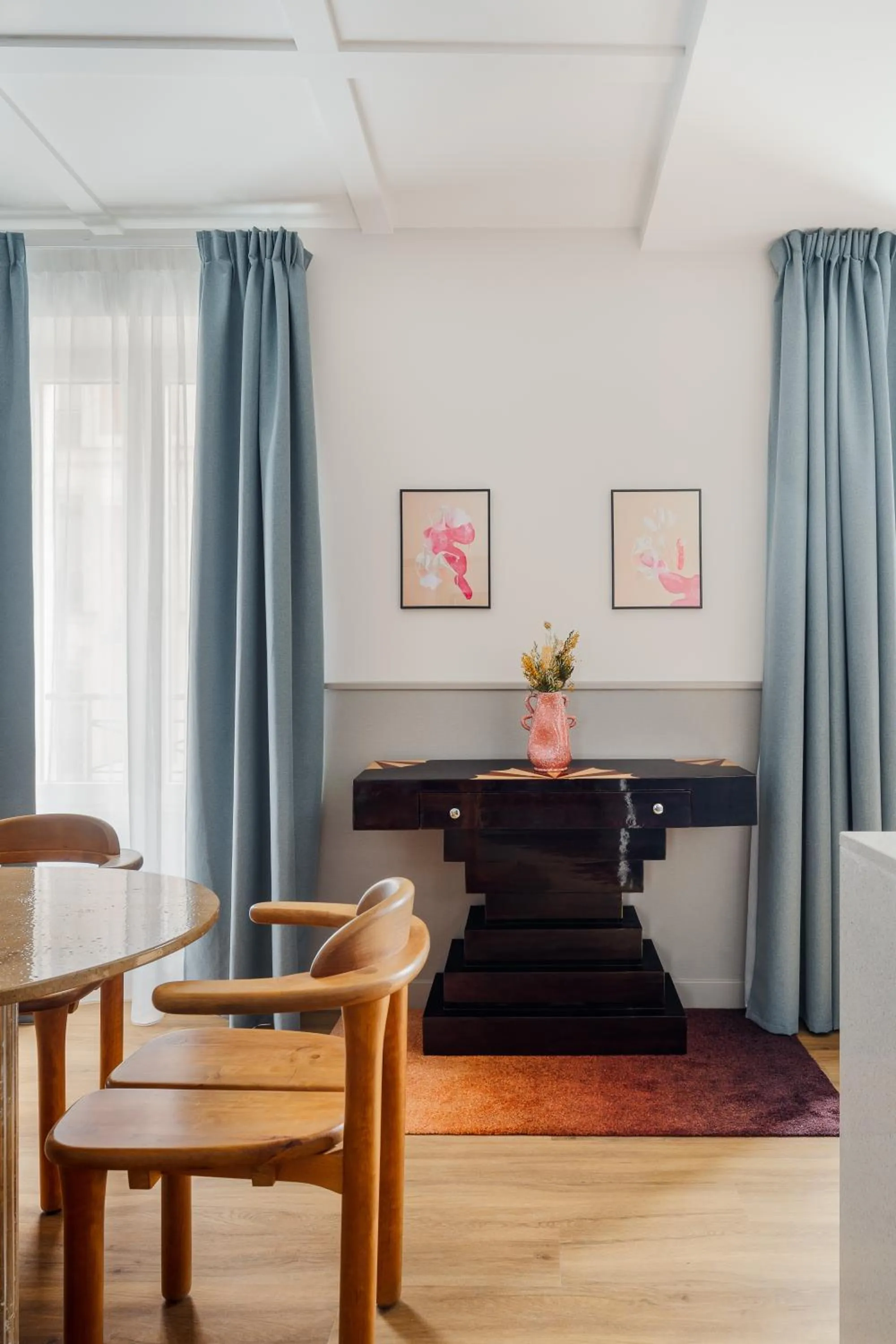 Living room in Edgar Suites Montmartre - Paul Albert