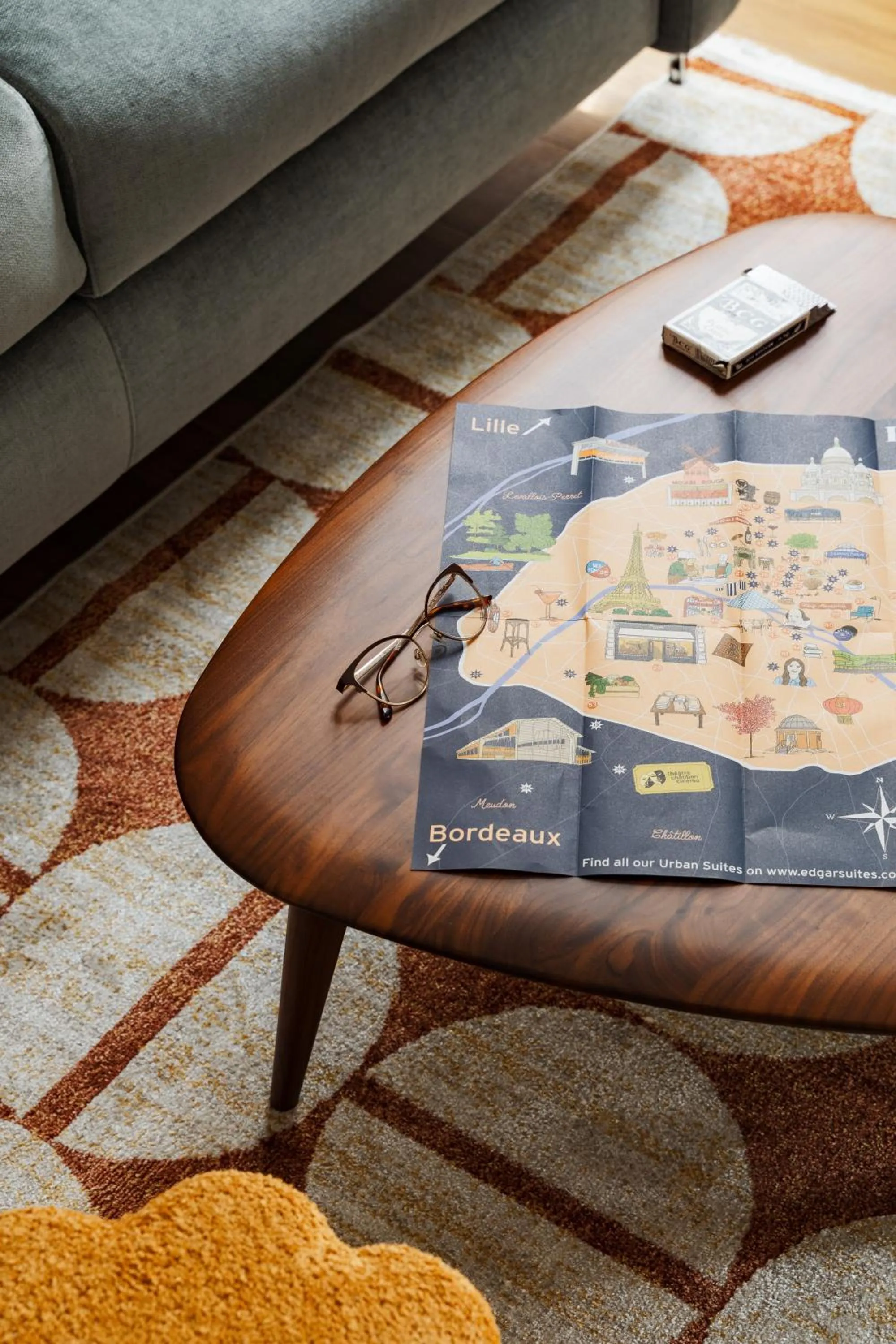 Decorative detail in Edgar Suites Montmartre - Paul Albert