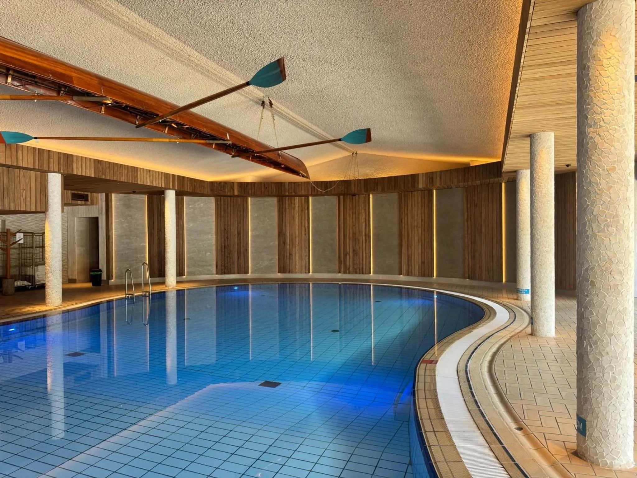 Swimming pool in Van der Valk Hotel Tiel