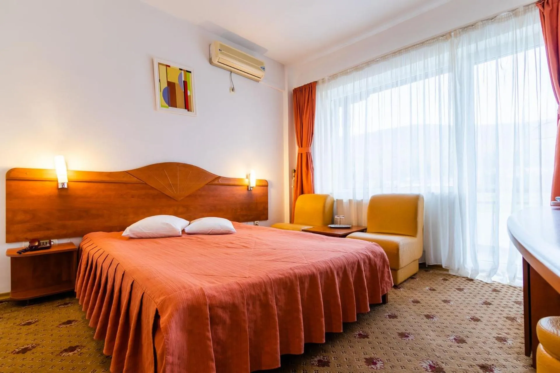  Standard Double or Twin Room with Balcony in Hotel President