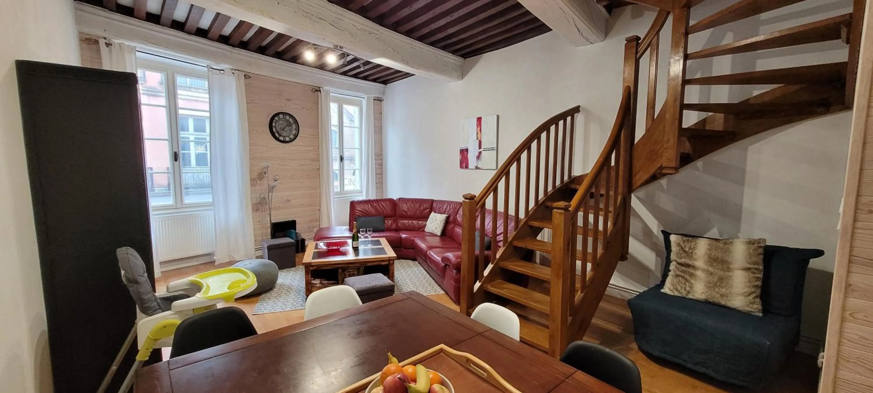 Three-Bedroom Apartment - single occupancy in Des Histoires d'Anges - Côté Ville - 2 meublés classés - Accueil Vélo