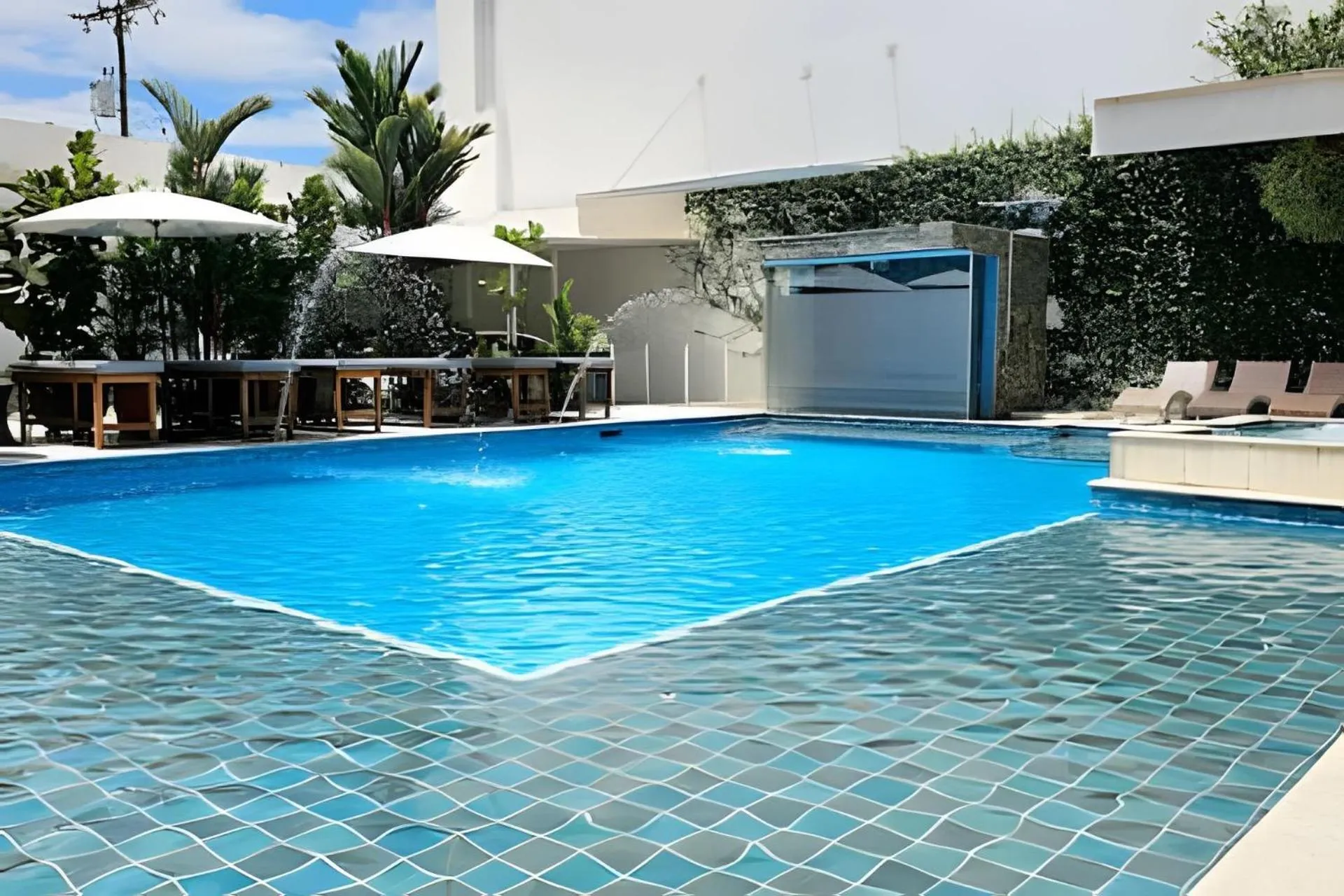 Swimming pool in Hotel Lotto Boutique