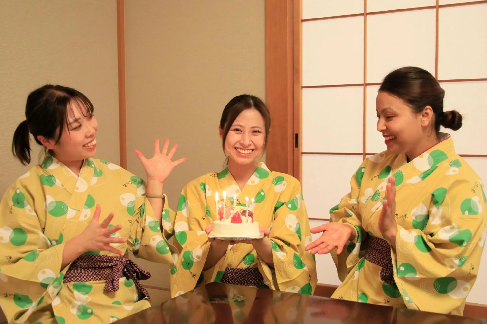 group of guests in Yuyado Mikannoki