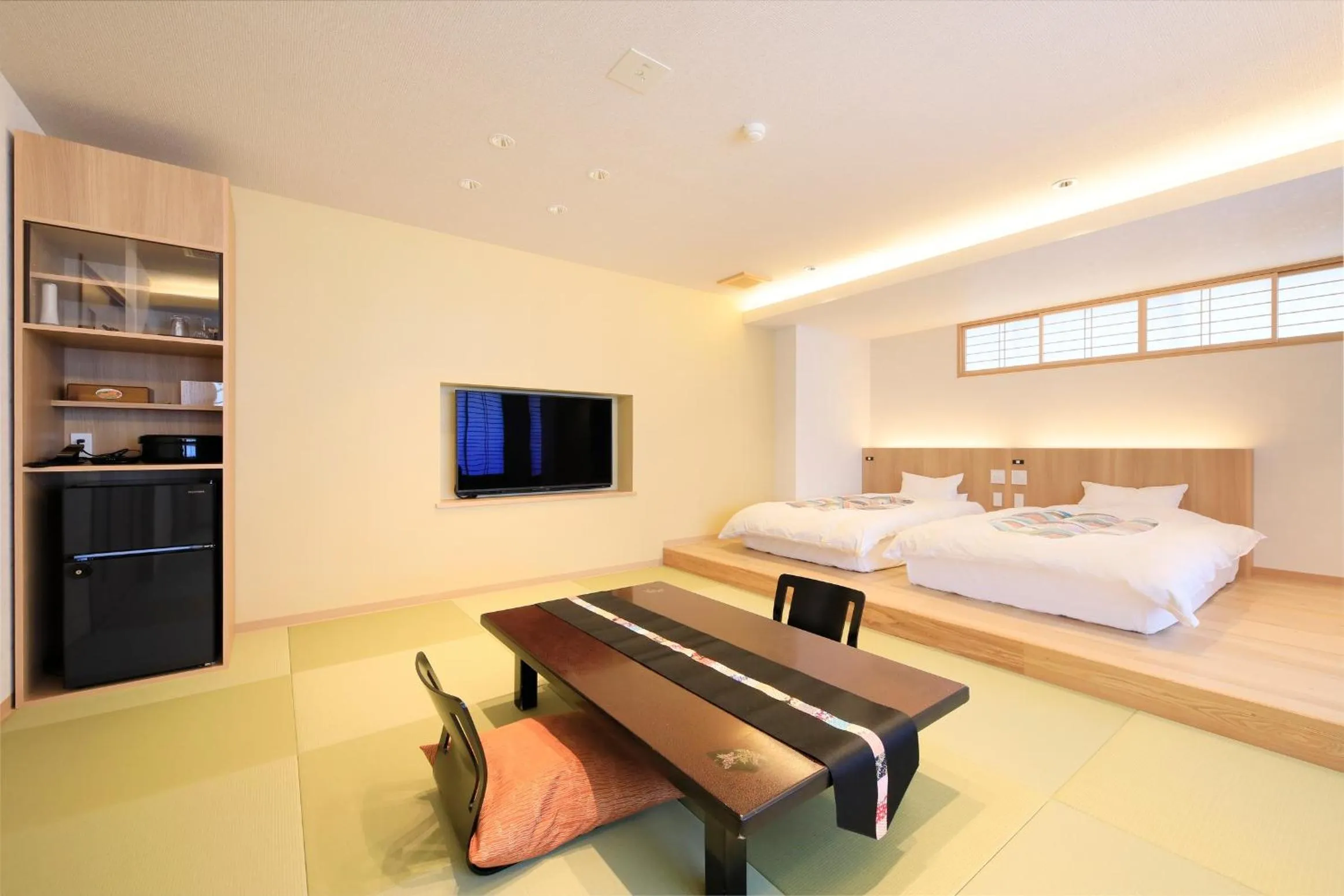 Photo of the whole room, Bed in Yuyado Mikannoki