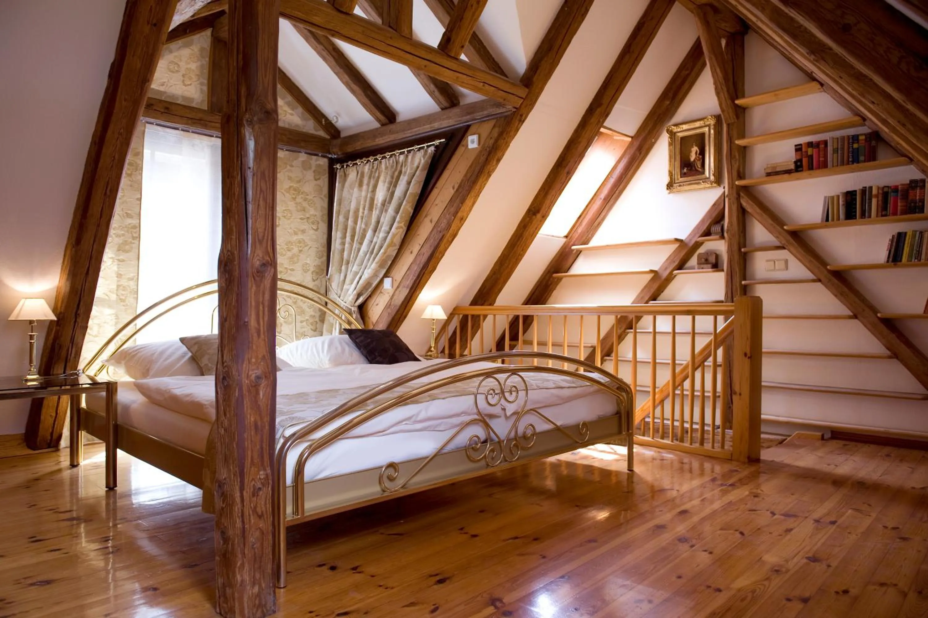 Bedroom, Bed in GoldGemäuer Appartements