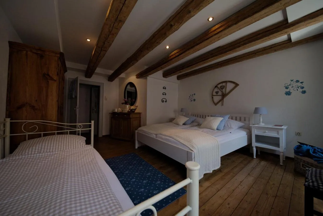 Bedroom, Bed in GoldGemäuer Appartements