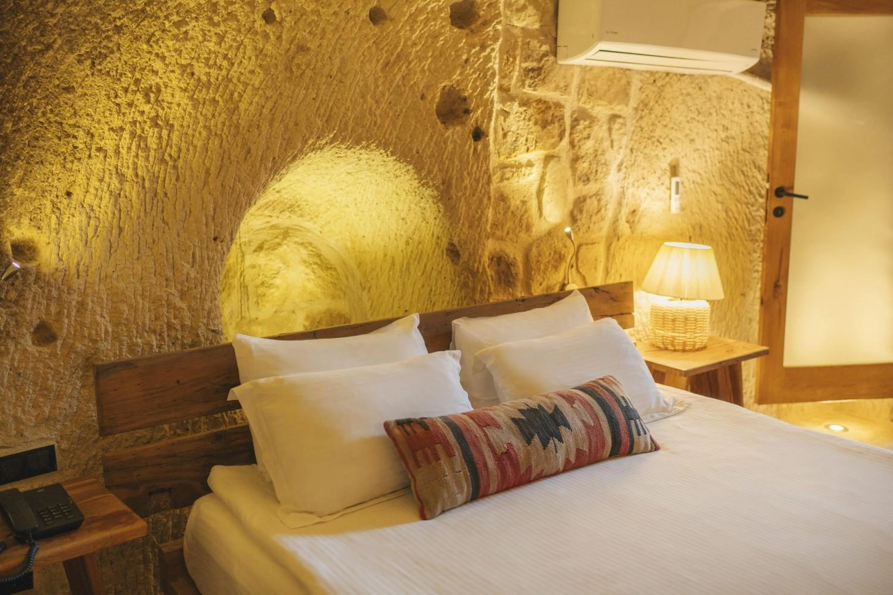 Bed in Vie Cappadocia - Adults Only