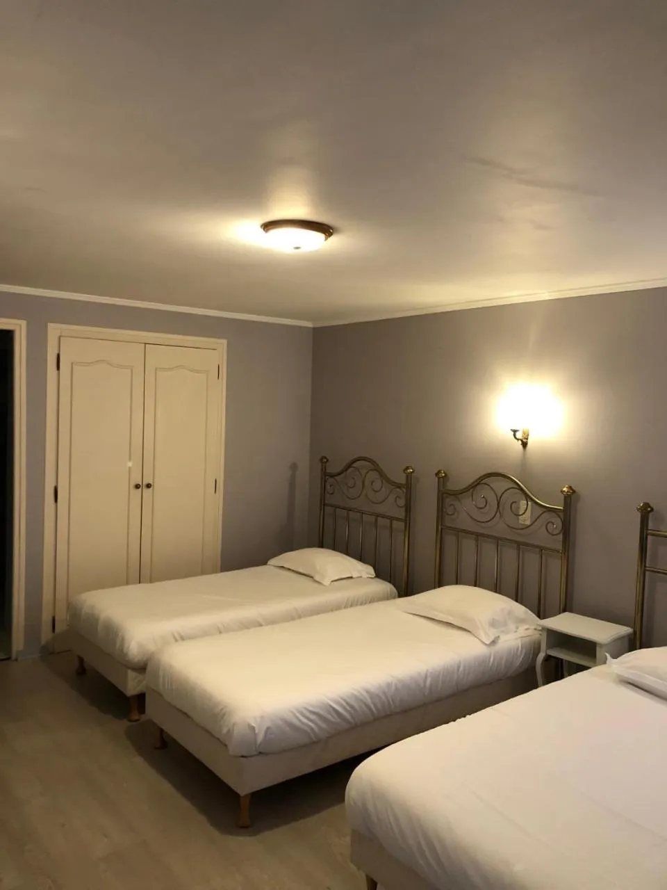 Bed in Hôtel Emilie