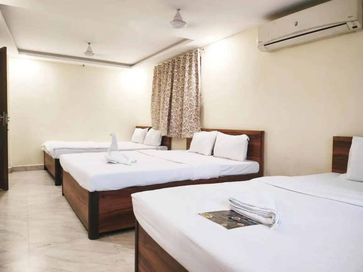 Bed in Hotel Holiday Express