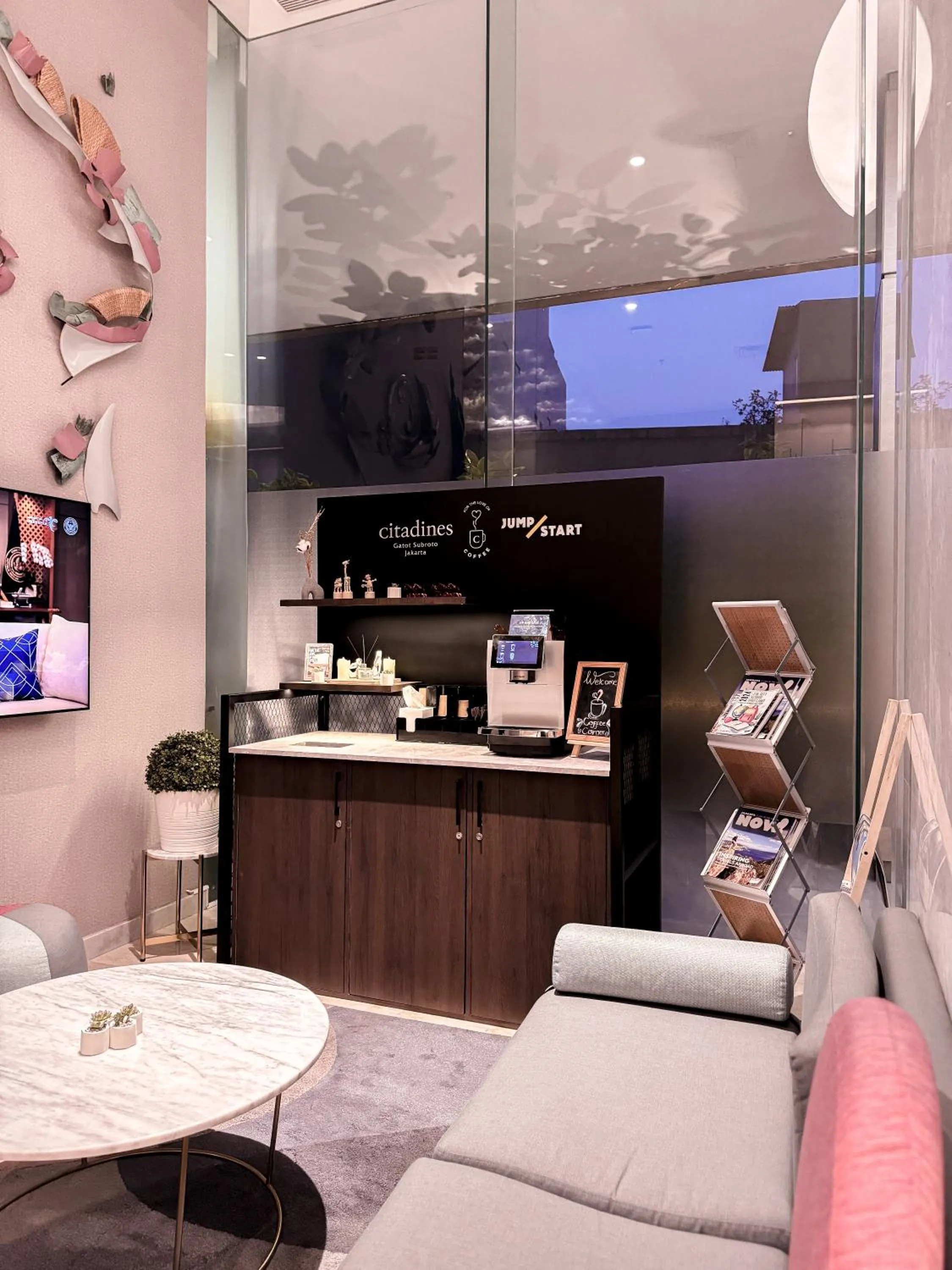 Coffee/tea facilities in Citadines Gatot Subroto Jakarta