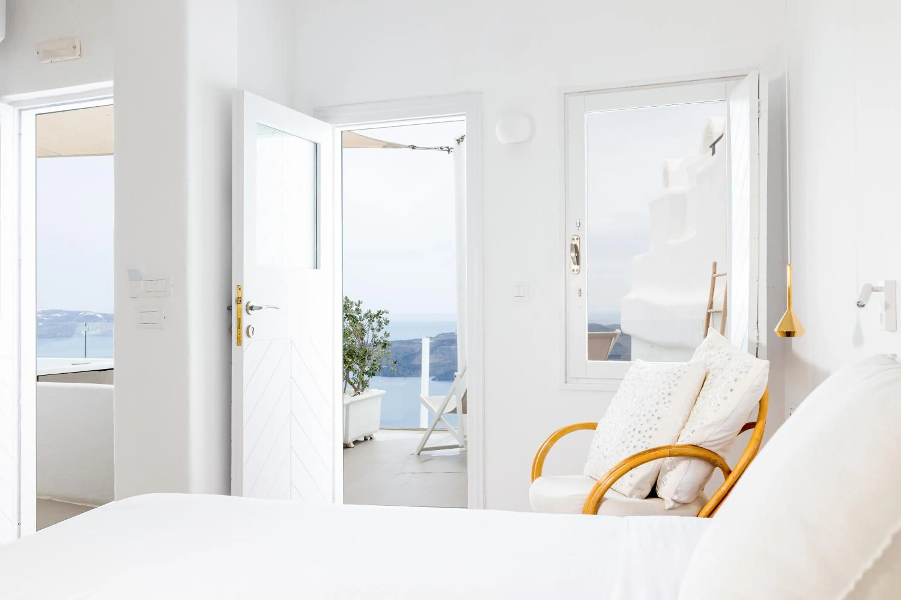 Bedroom, Bed in CASASUNSHA Hybrid Retreat Santorini