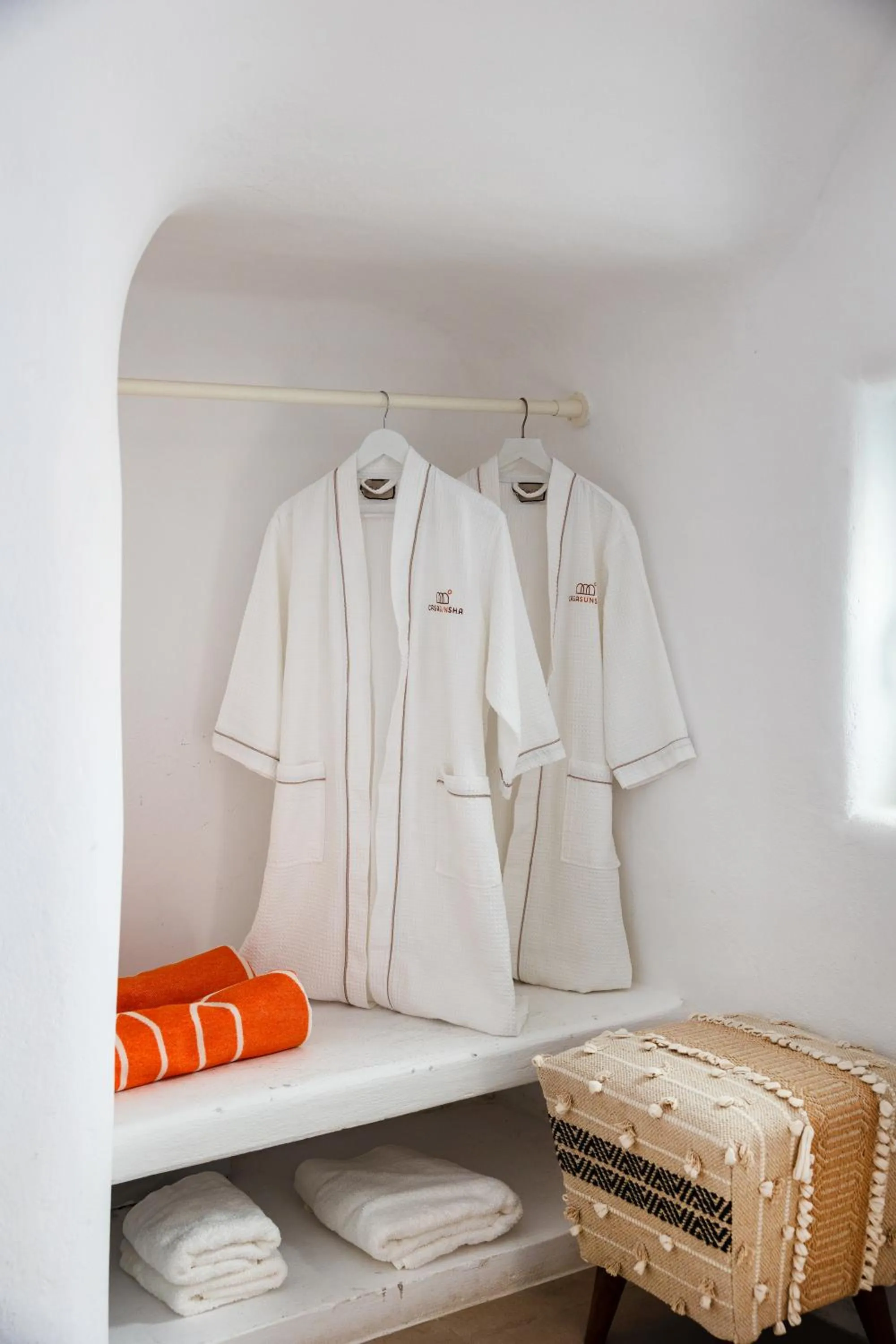 towels in CASASUNSHA Hybrid Retreat Santorini