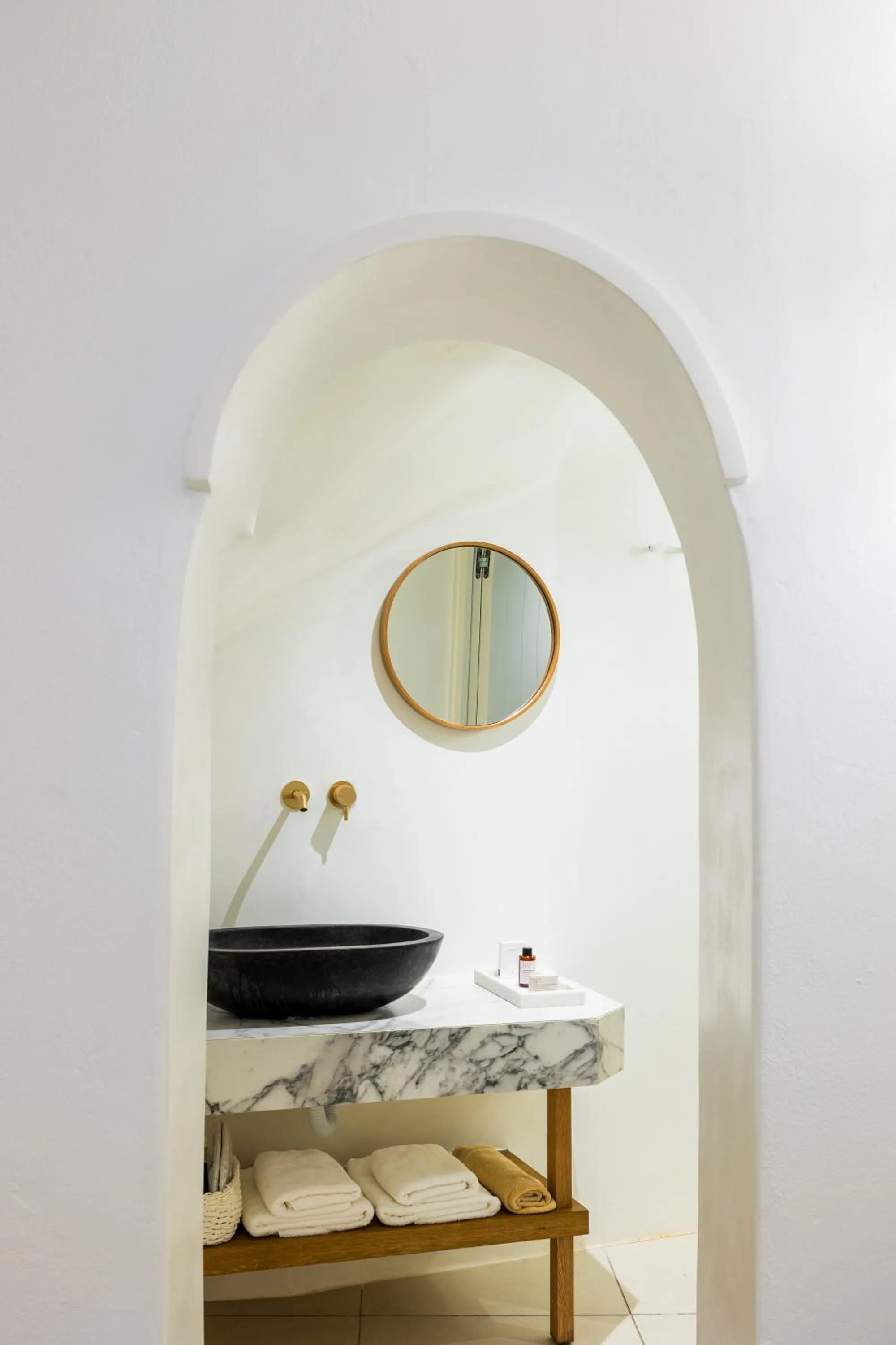 Bathroom in CASASUNSHA Hybrid Retreat Santorini