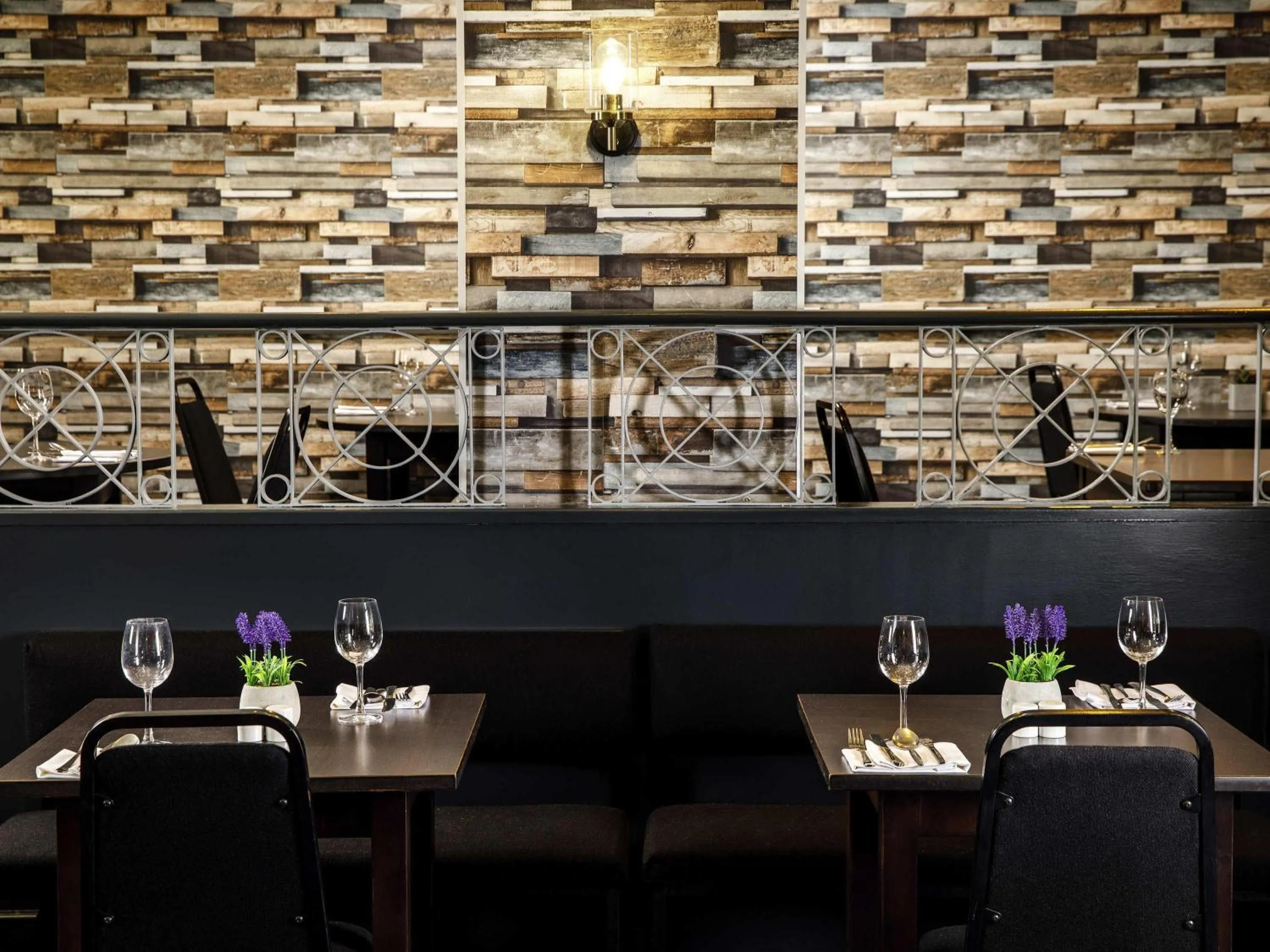 Restaurant/places to eat in Mercure Ayr Hotel