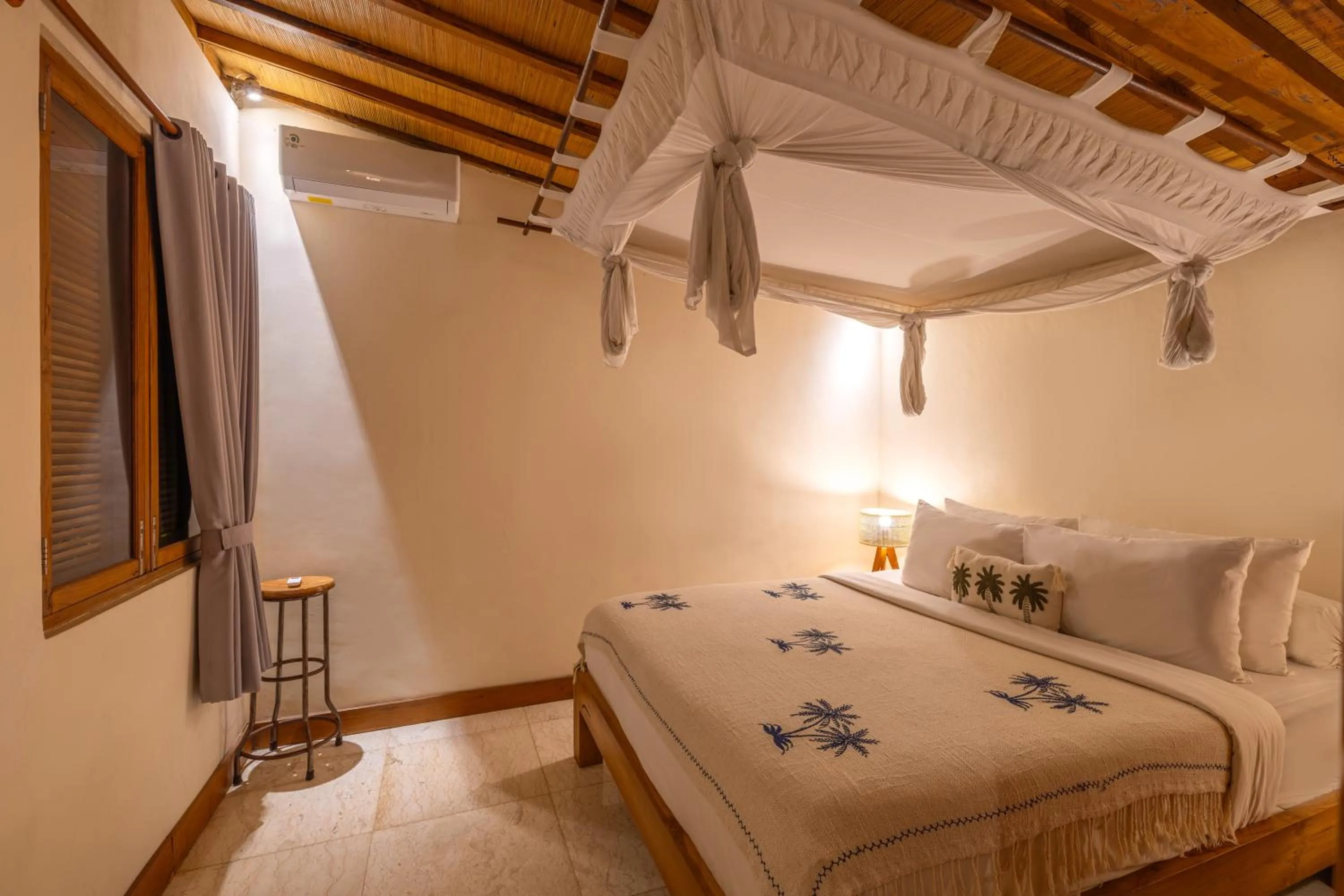 Bed in Wanderlust Villa by Betterplace