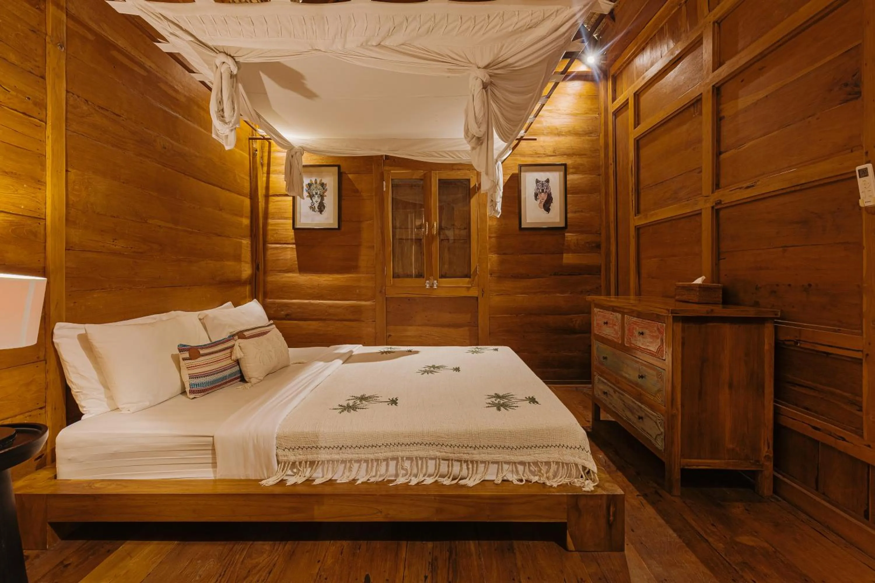 Bed in Wanderlust Villa by Betterplace