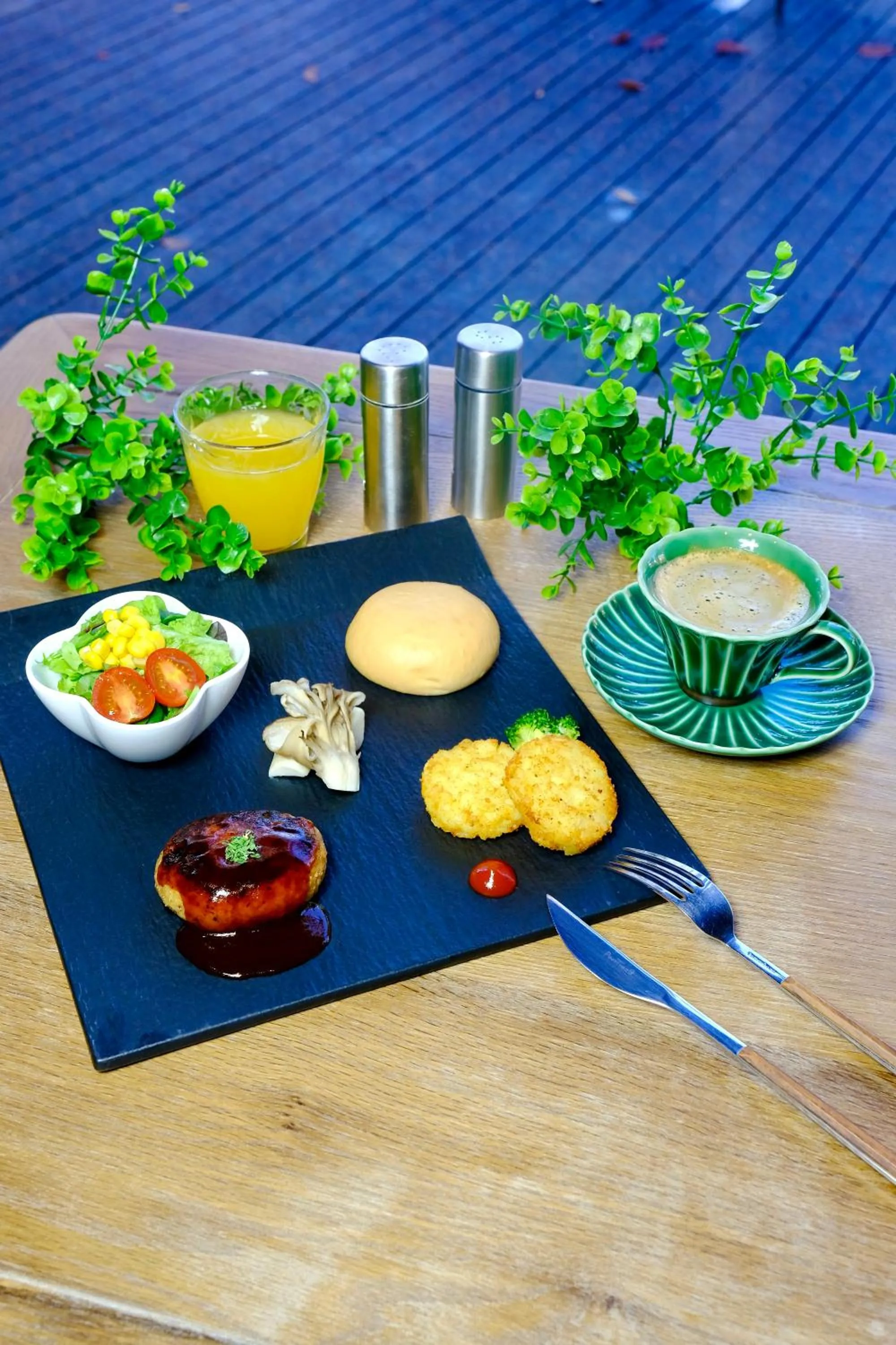 Food in Almeria Hotel