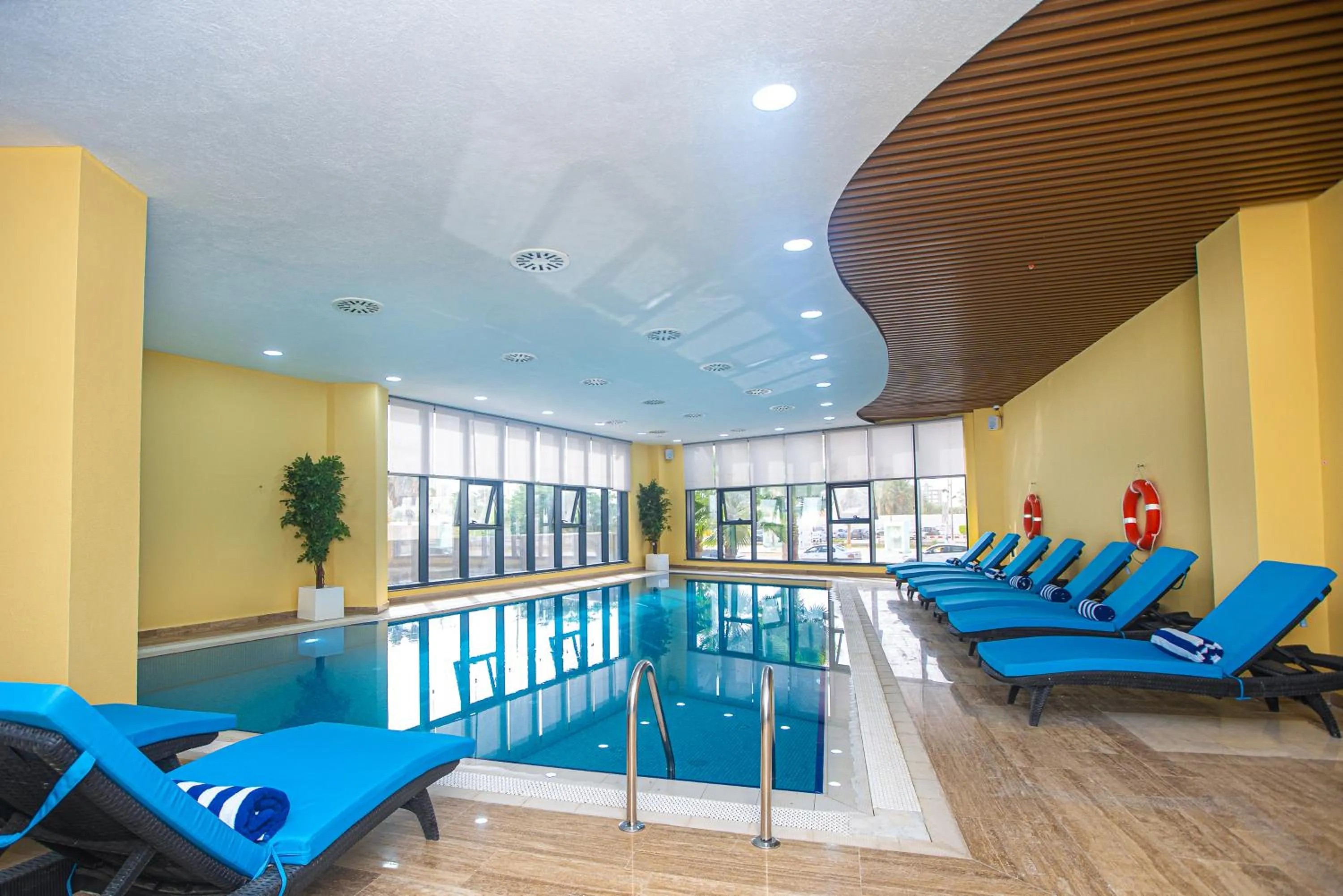 Swimming pool in FASQ Hotel