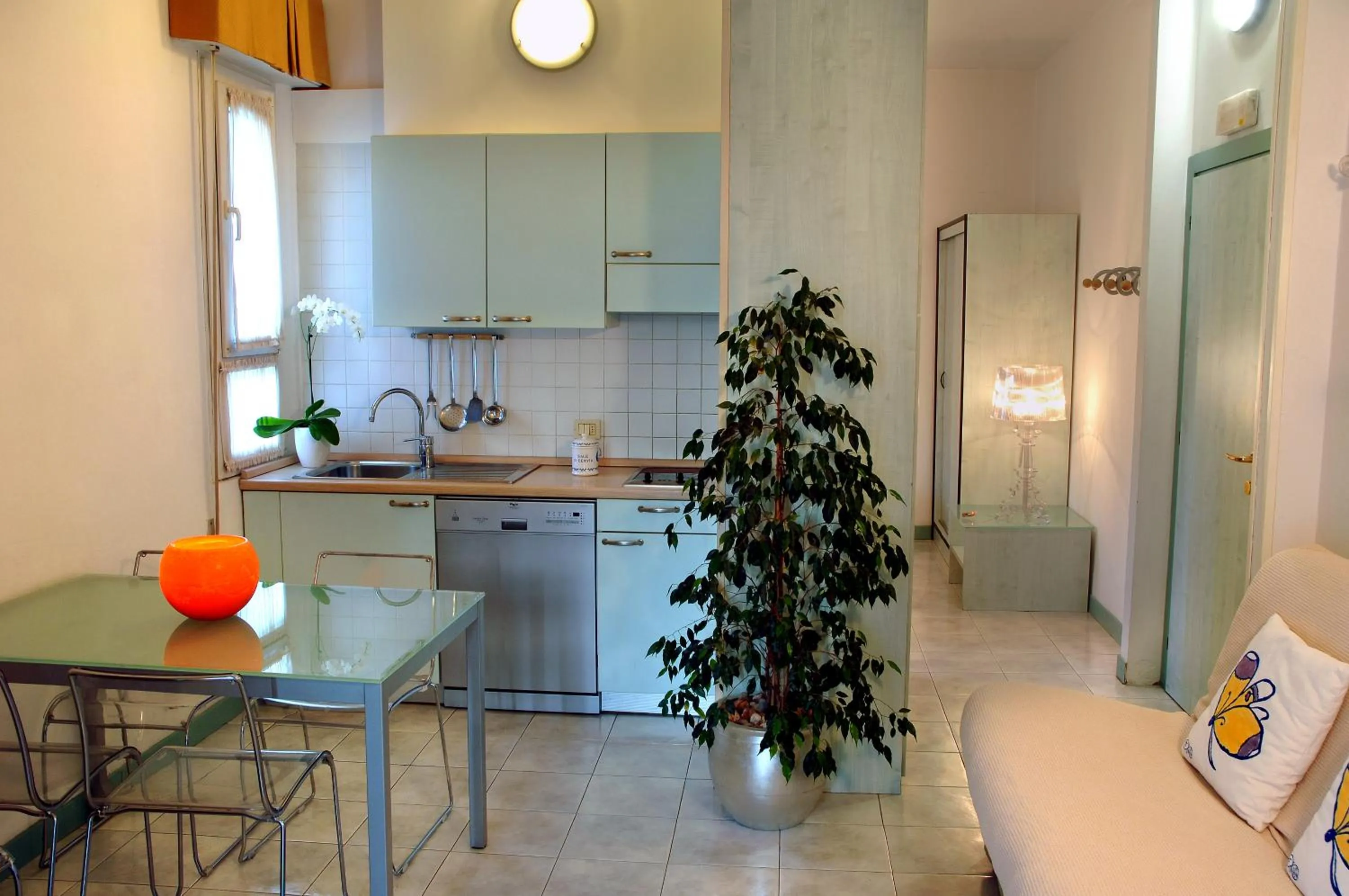 Kitchen or kitchenette in Hotel Eros Residence