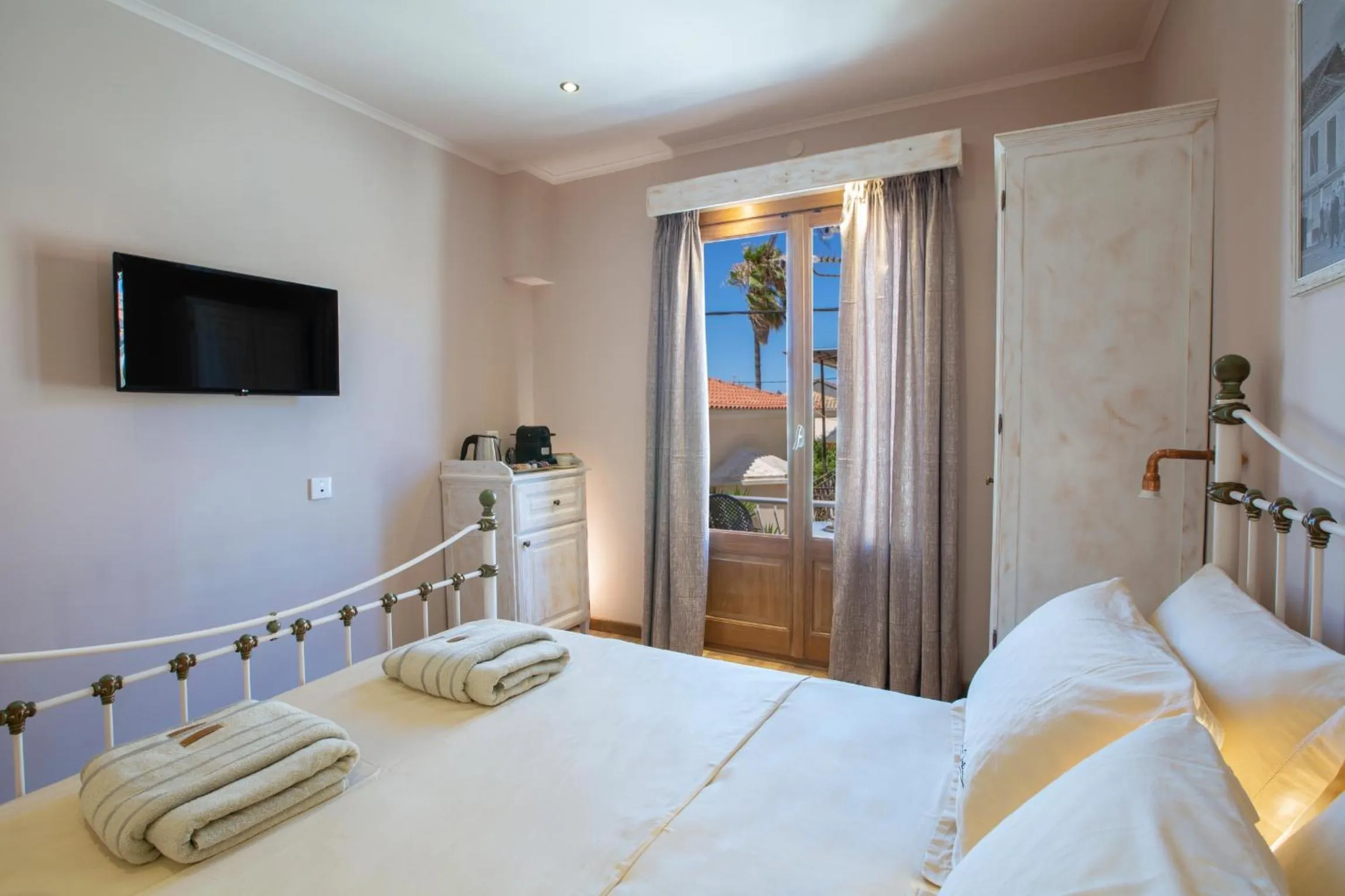 BELLA VITA boutique hotel lefkada