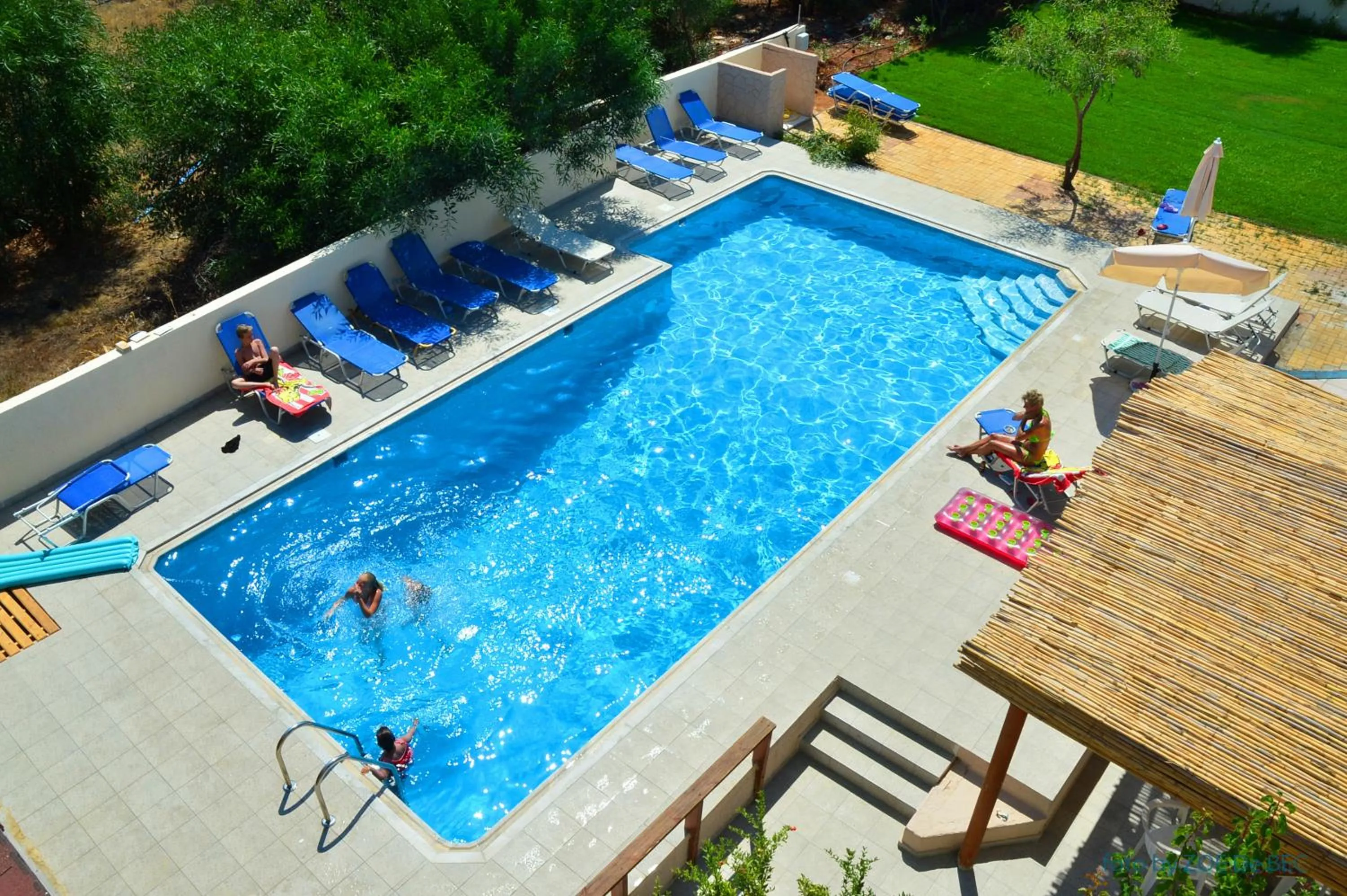 Swimming pool in Eleonora Αnissaras