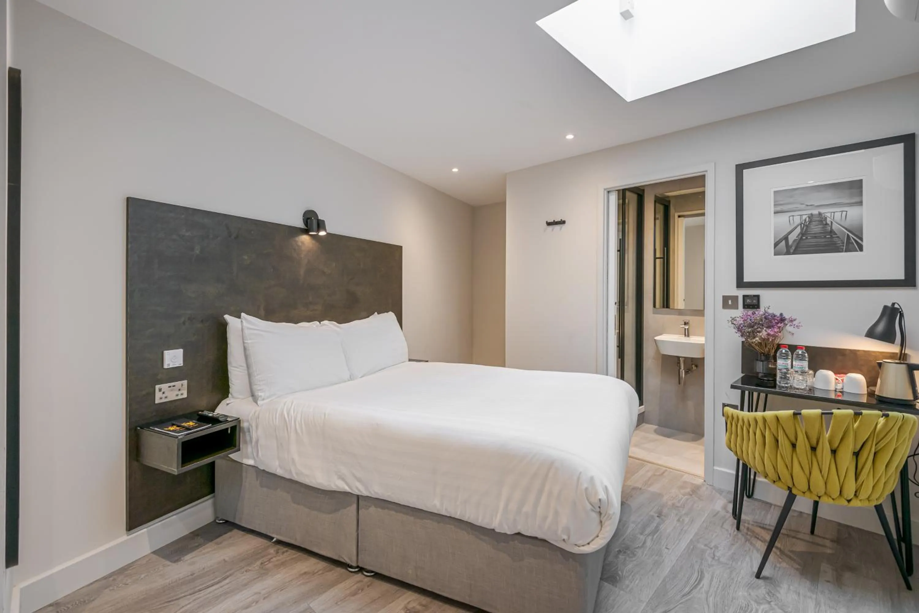 Bed in St Pancras Inn